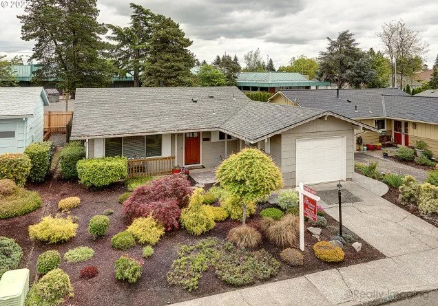 Front exterior of 15640 SW Royalty Pkwy in King City, Oregon
