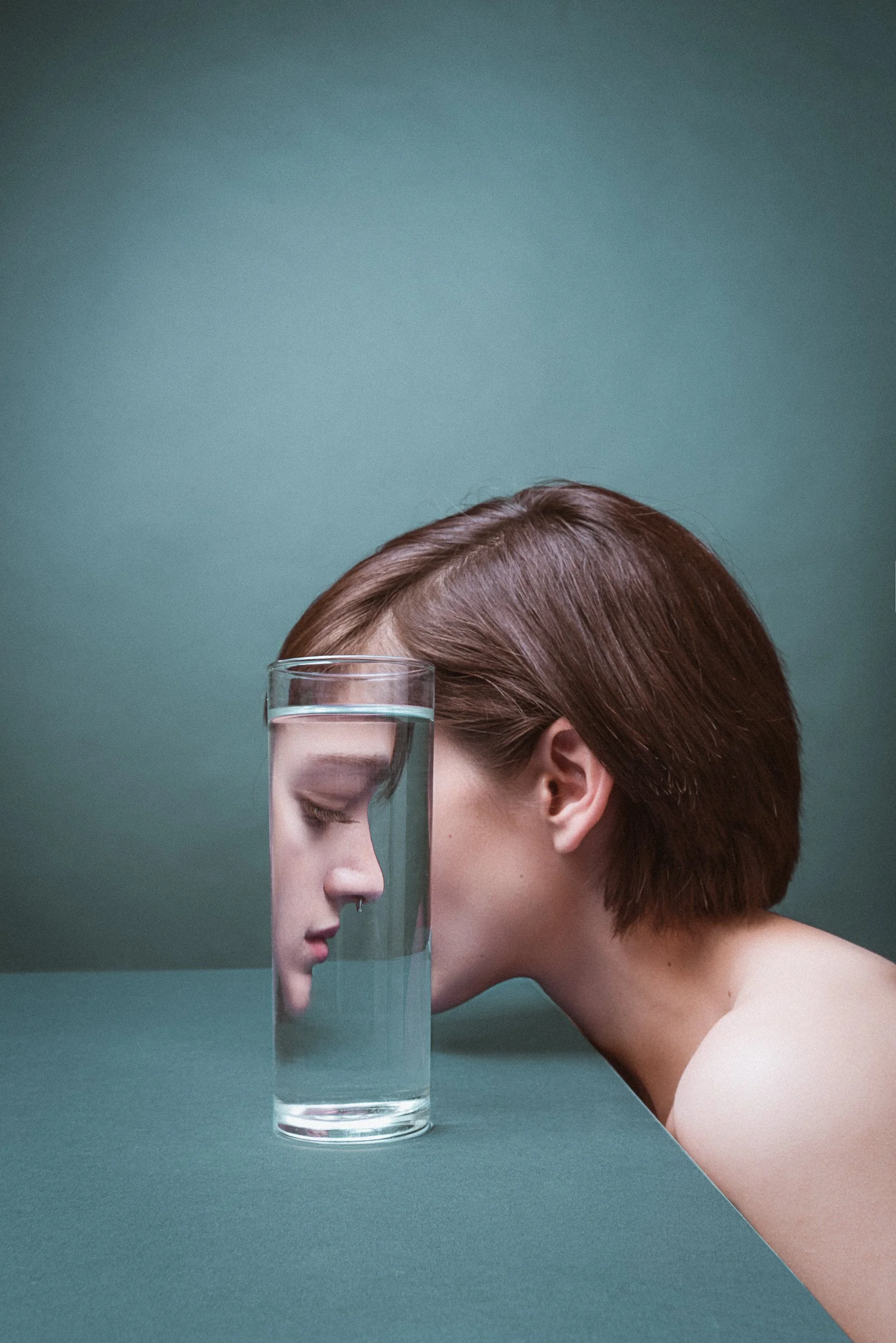 glass-portrait-woman-jamesxfoster-fullsize2017.jpg