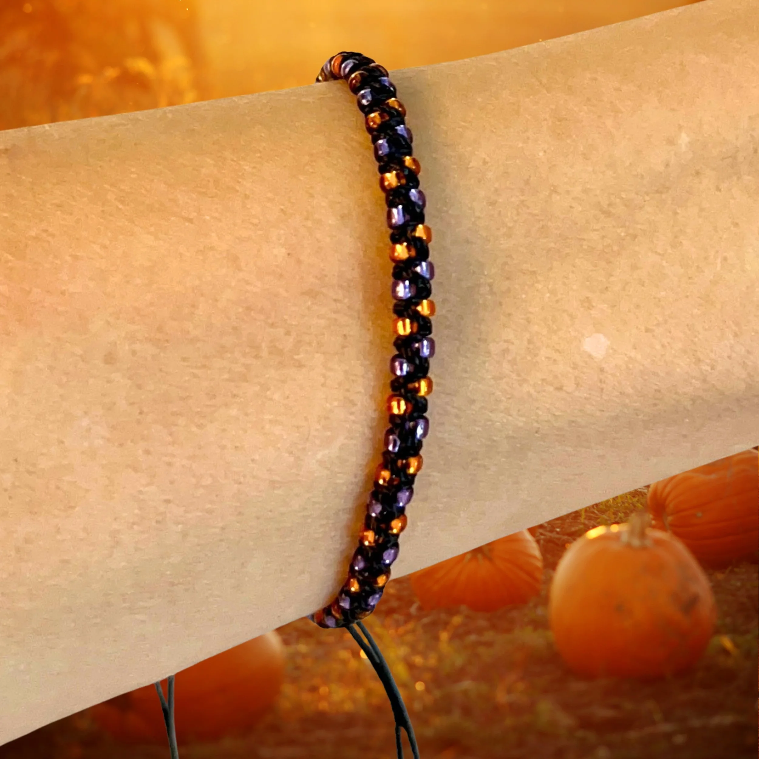 Halloween, Beaded Single