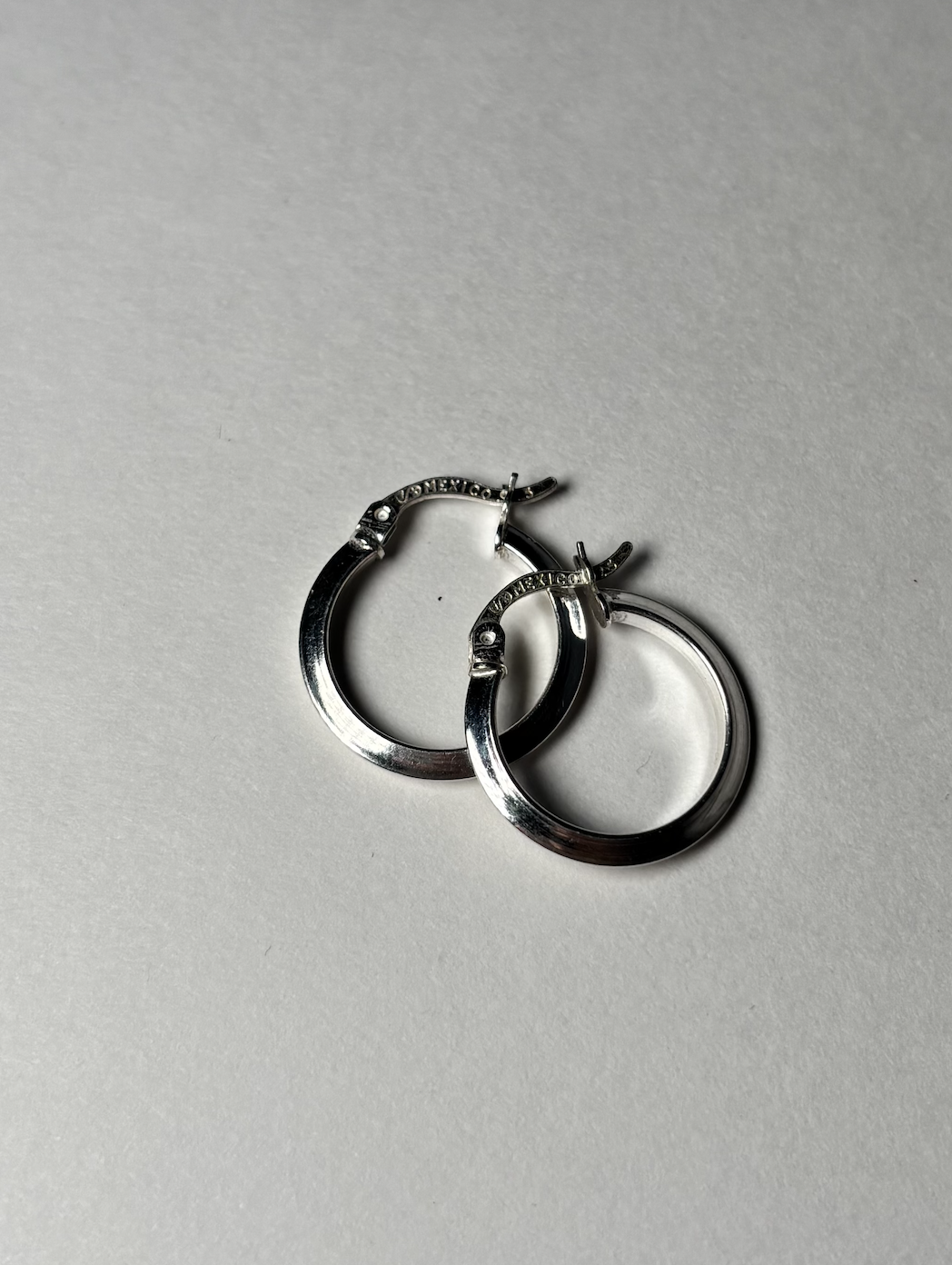 ARETES DIONE
