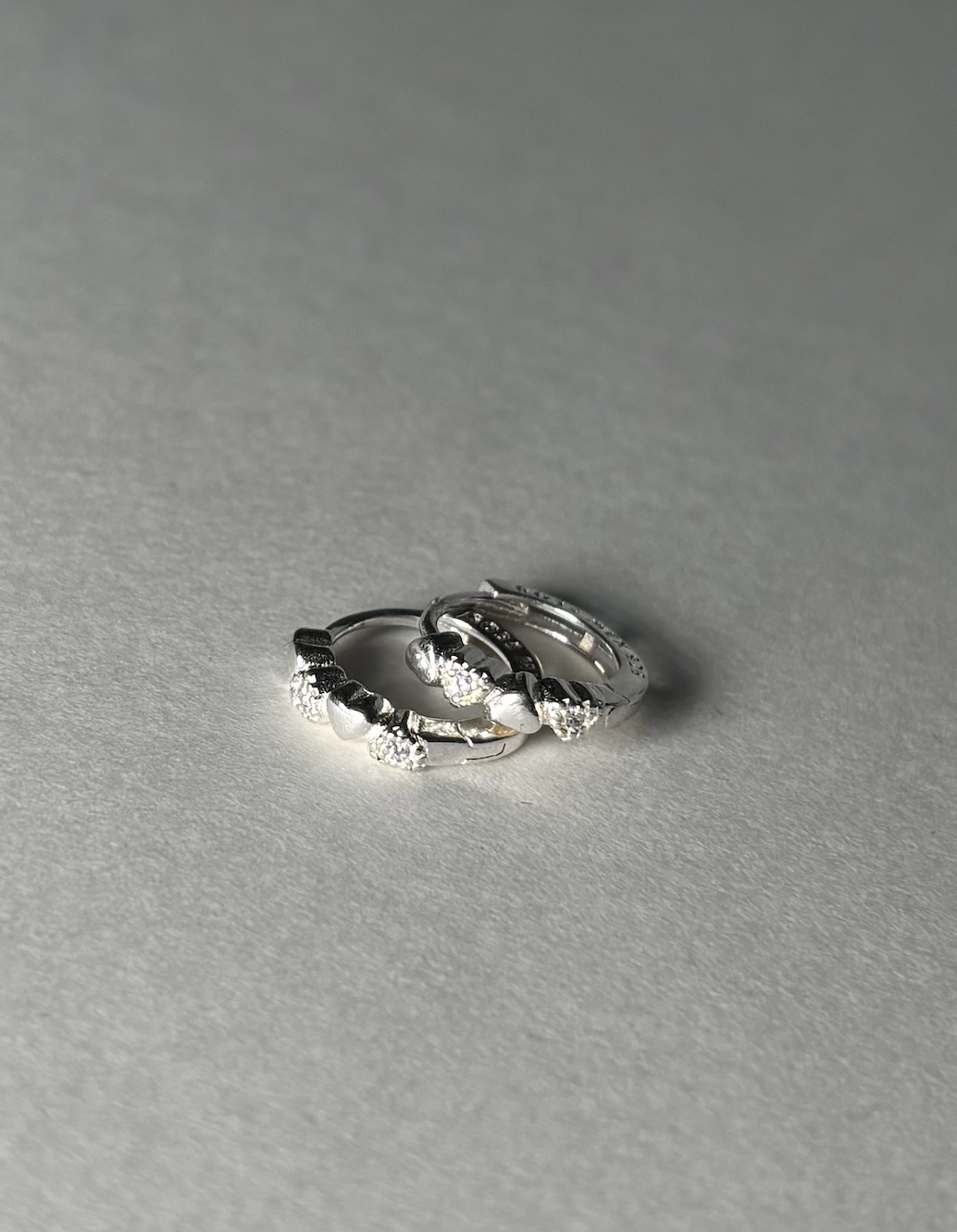 ARETES ELARA