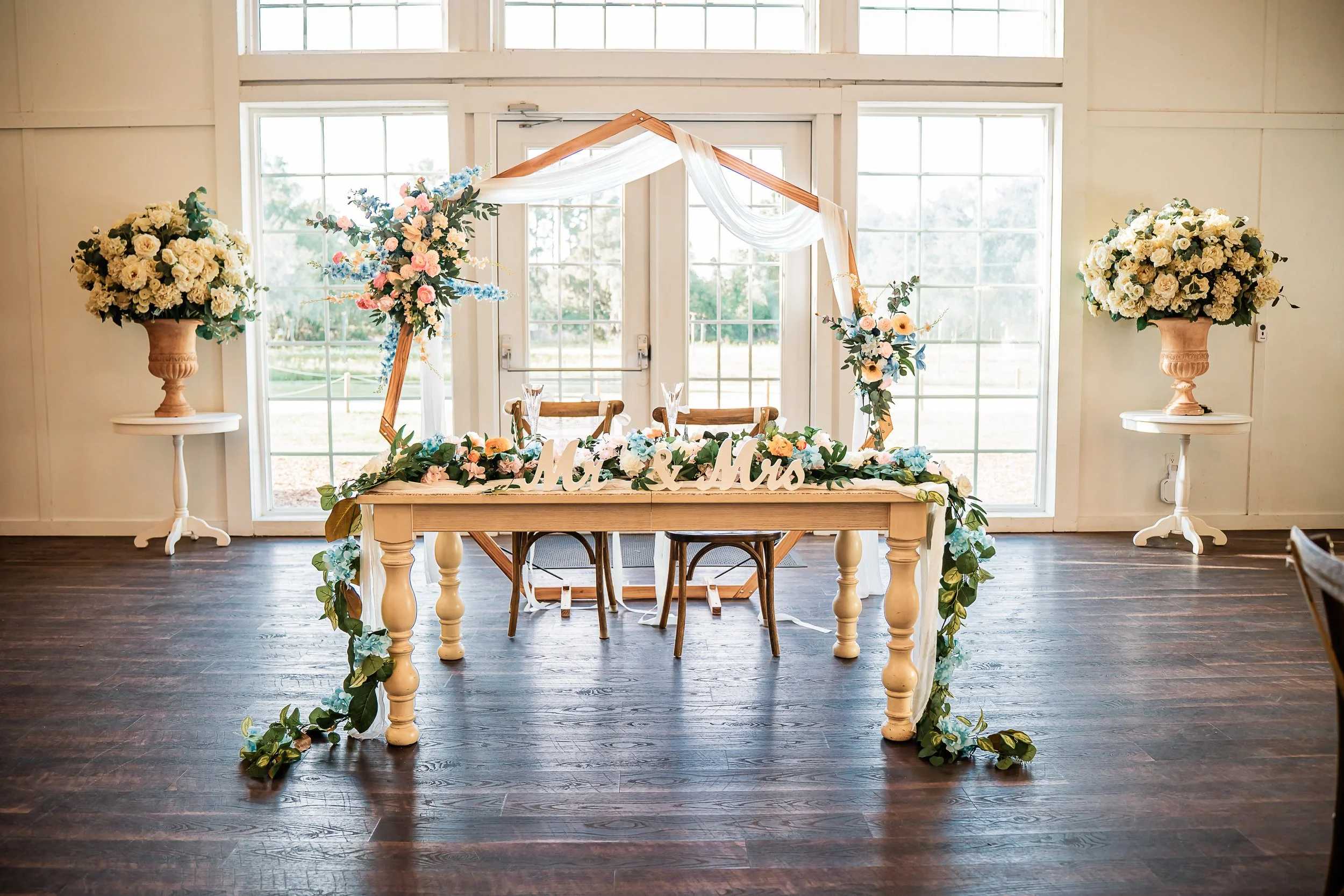 vowscout-ever-after-farms-jessica-bryce-reception-11.jpg