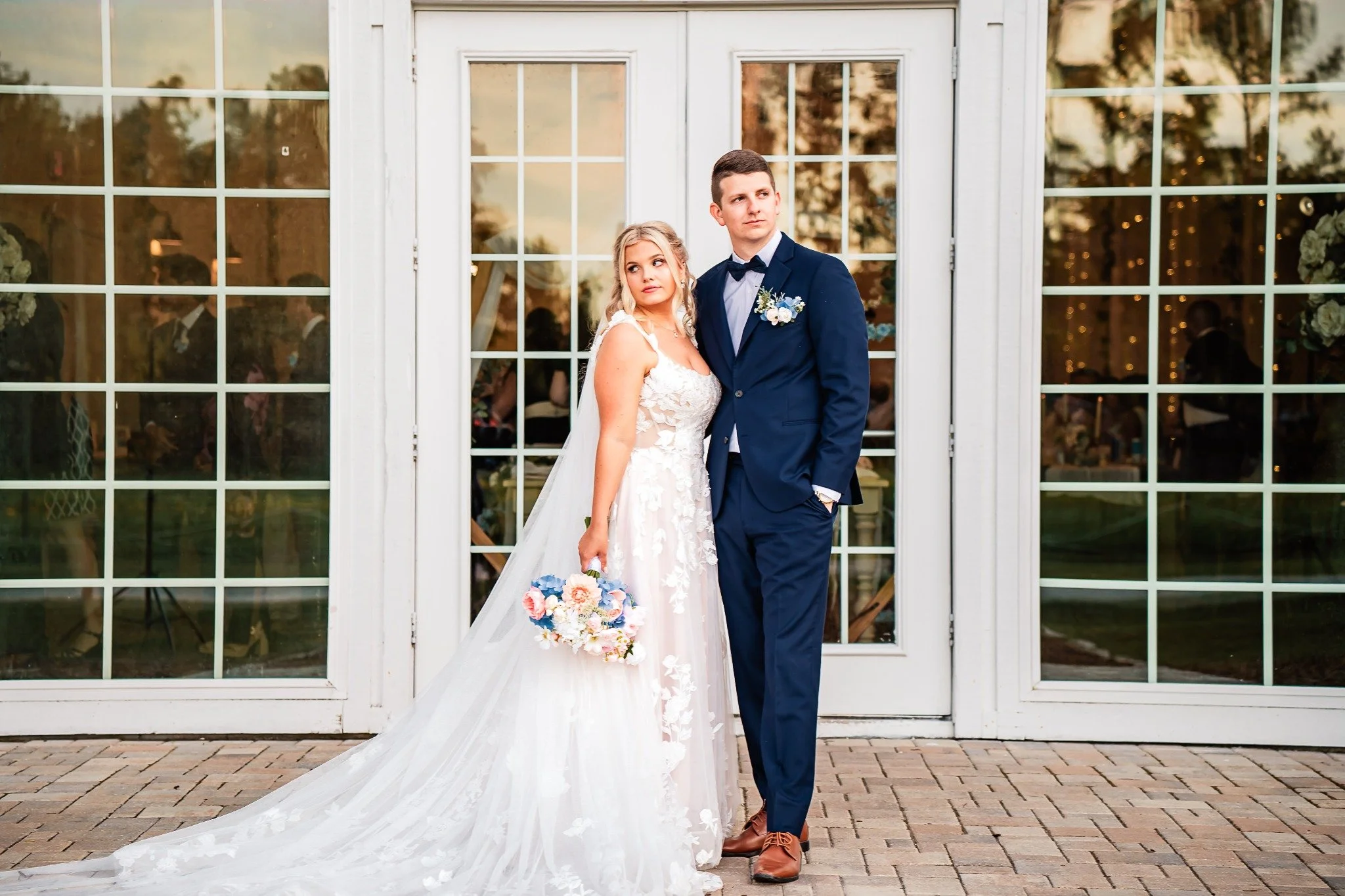 02-couple-portrait-ever-after-farms.jpg
