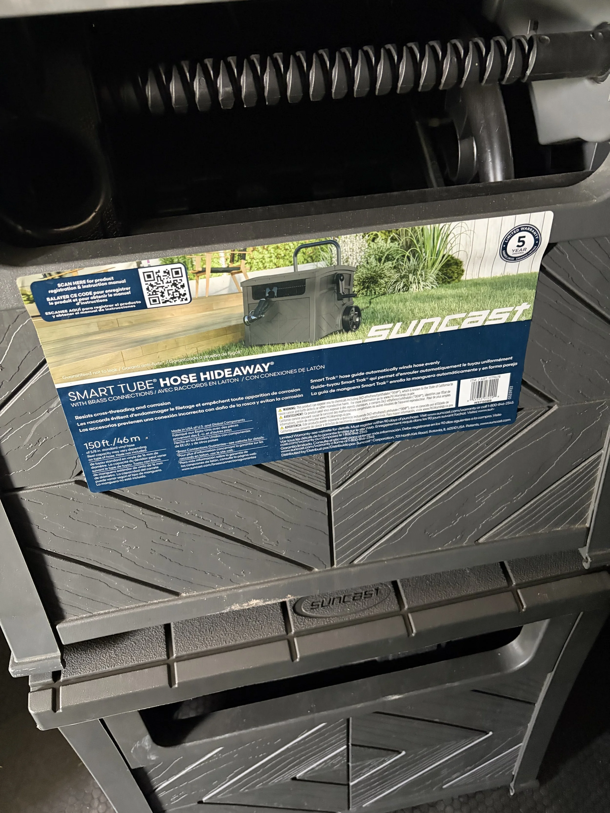 Suncast Smart Tube Hose Hideaway