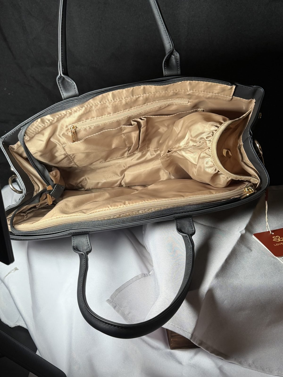 lv_interior.jpg