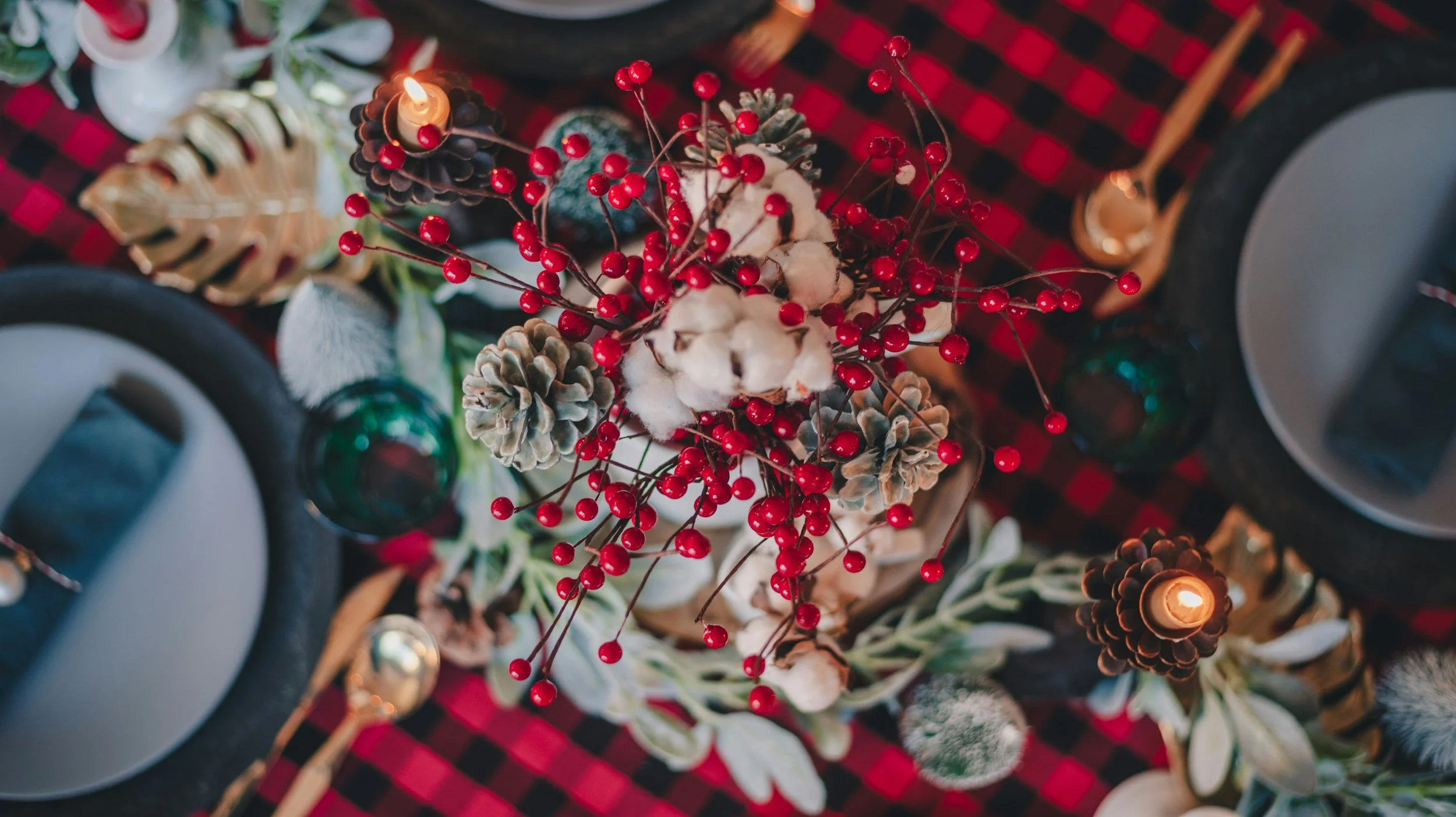How to Enjoy the Holidays Without Starting Over in January