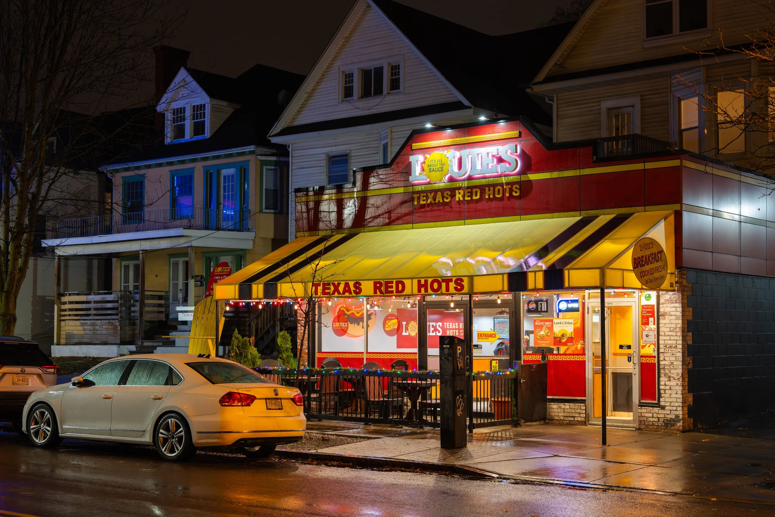 Louie's!