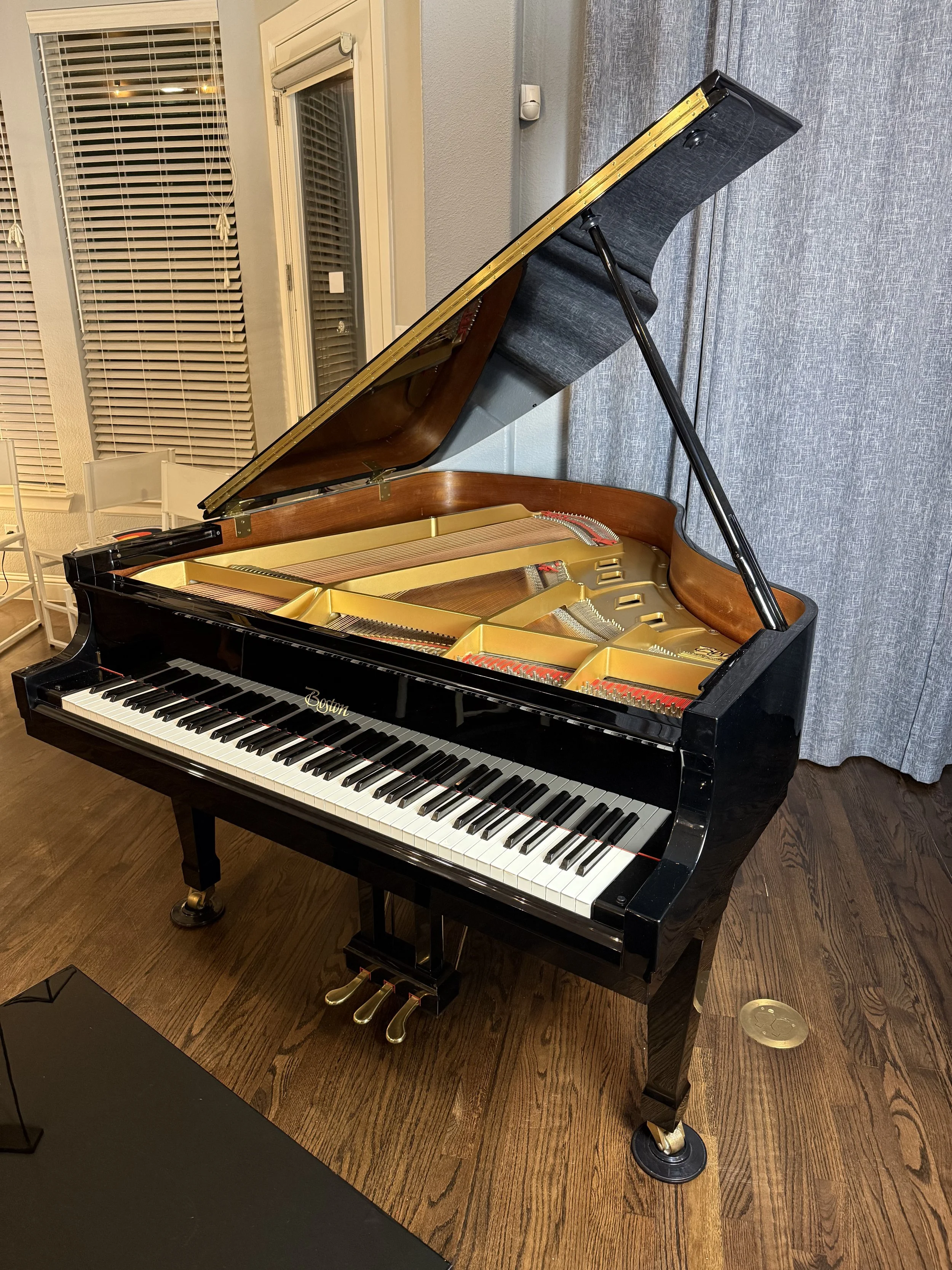 Steinway Boston GP-163 with PianoDisc (2002)