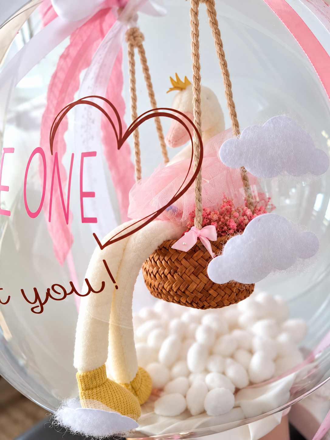 plushie-swing swan-stuffed-balloon-welcome-girl.png (Copy)