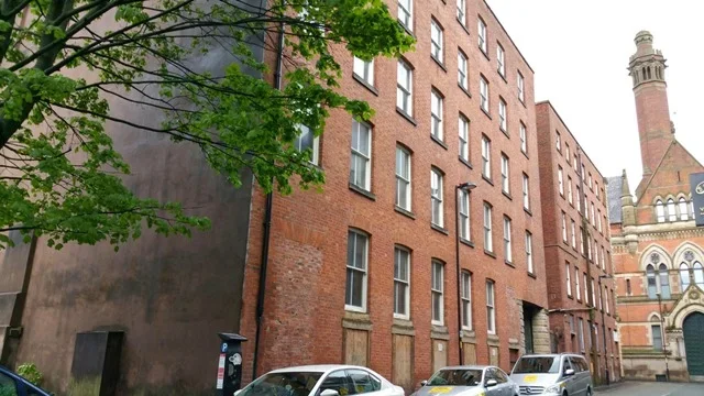 Bloom Street, Manchester
Acquisition & Site Assembly
Price: £2,600,000