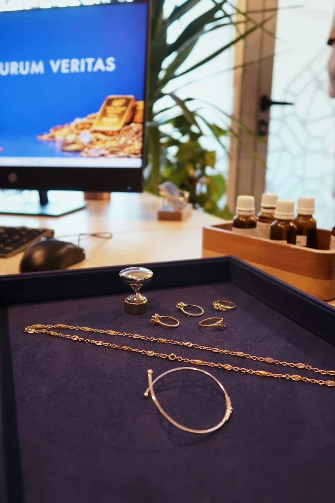 bijoux-argent-cassé-aurum-veritas-venelles-achat-or-investissement.webp