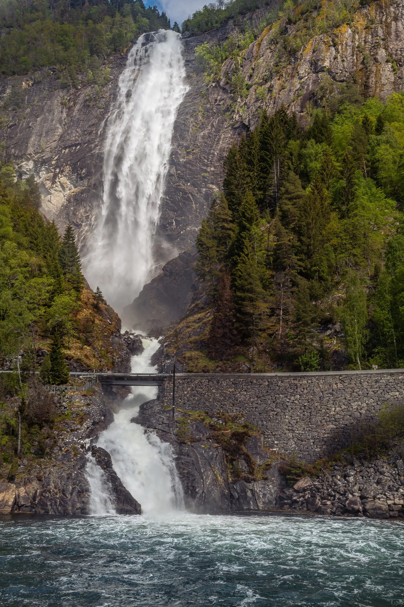 Kvinnefossen, Norway