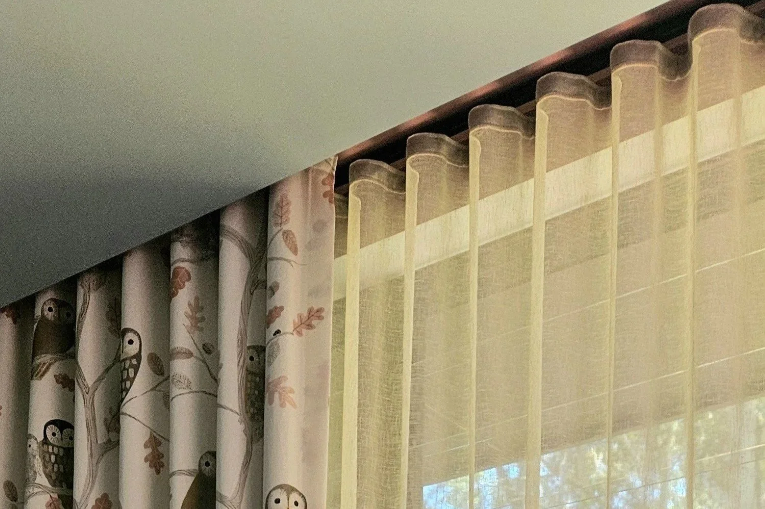 Double SFold curtains top fix into a ceiling pelmet