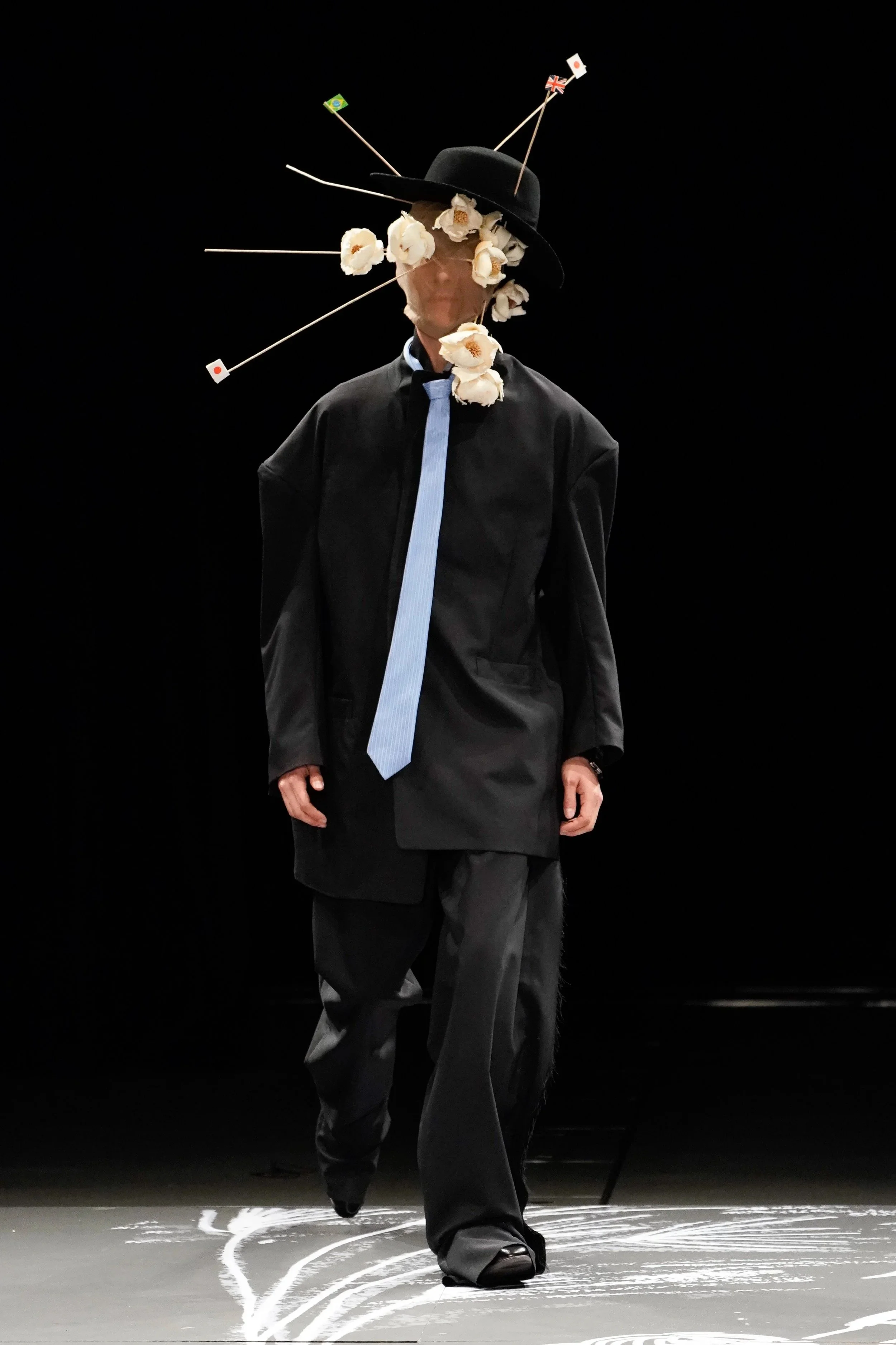 oversized-suit-hat-flags-runway-look-fashion-photographer-christopher-jue.jpg