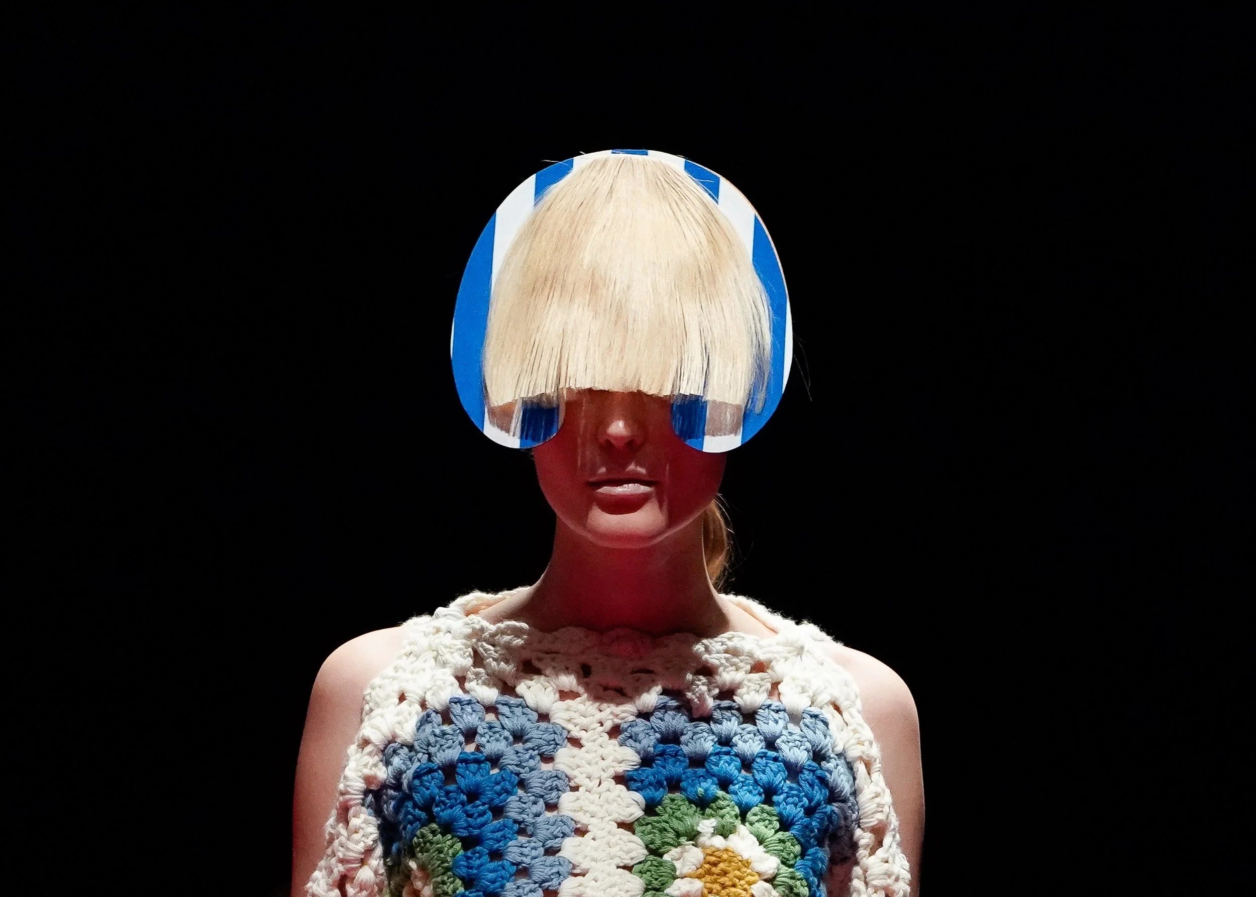 blonde-wig-striped-headpiece-runway-beauty-fashion-photographer-christopher-jue.jpg
