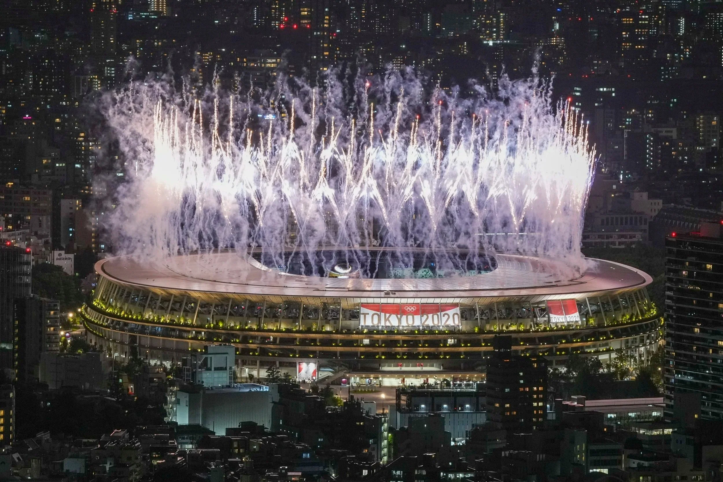 tokyo-2020-olympics-opening-ceremony-fireworks-tokyo-sports-photographer.jpg