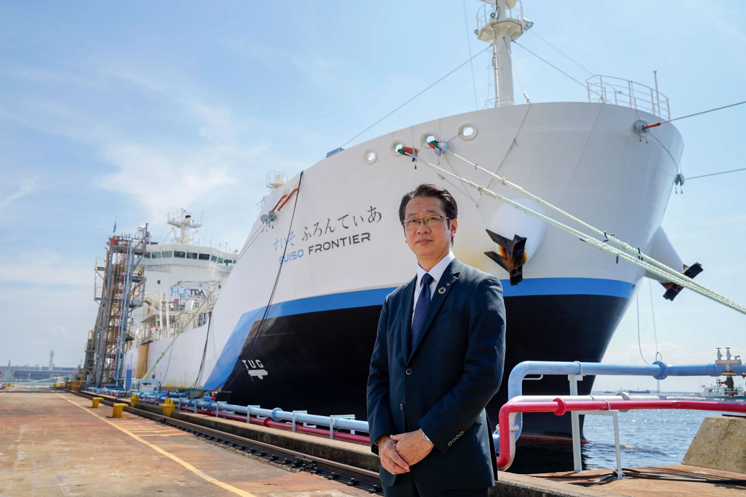executive-portrait-photography-kawasaki-heavy-industries-officer-2.JPG