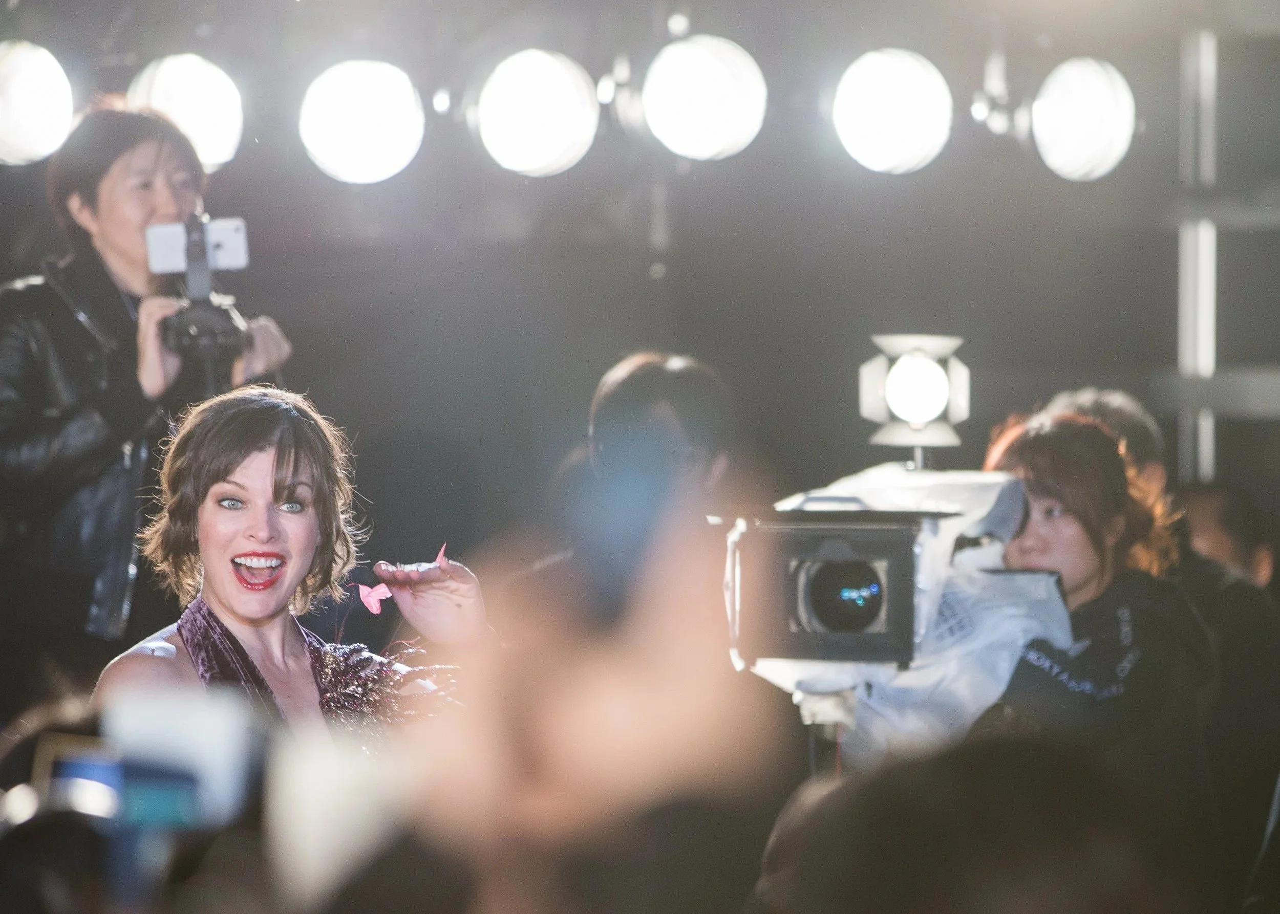 milla-jovovich-red-carpet-press-event-tokyo-entertainment-photographer.jpg