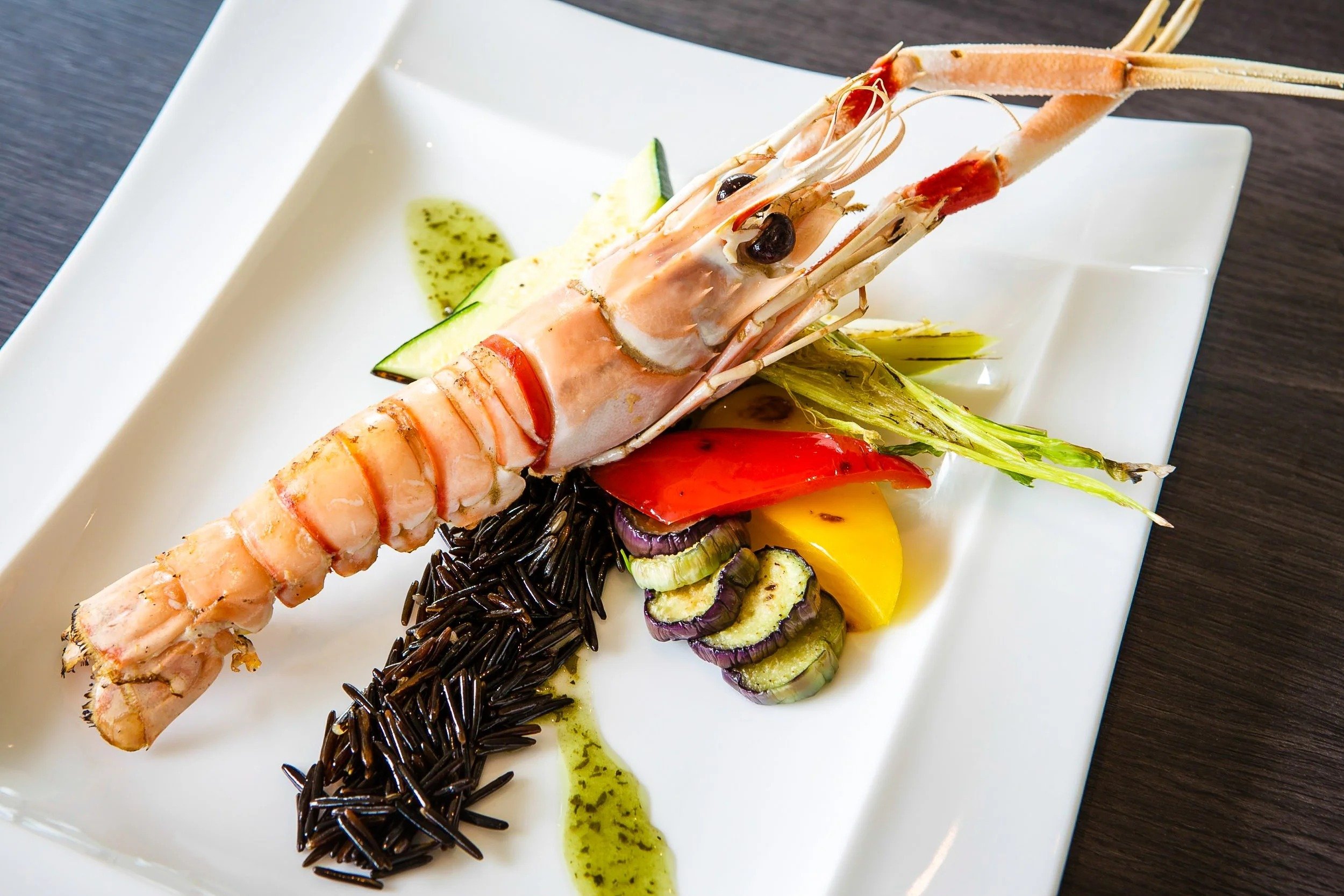 giant-prawn-black-rice-grilled-vegetables-tokyo-food-photographer.jpg