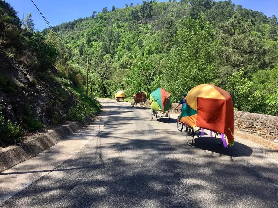 caravannes ciclistes.jpg