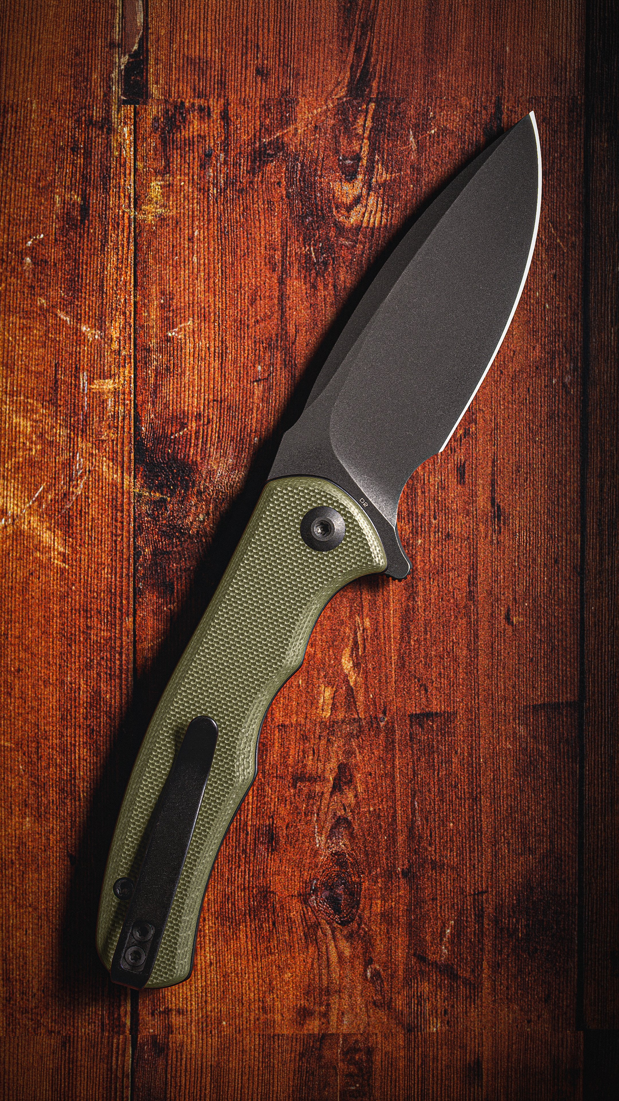 CIVIVI_Green_Knife_FlatLay.jpg