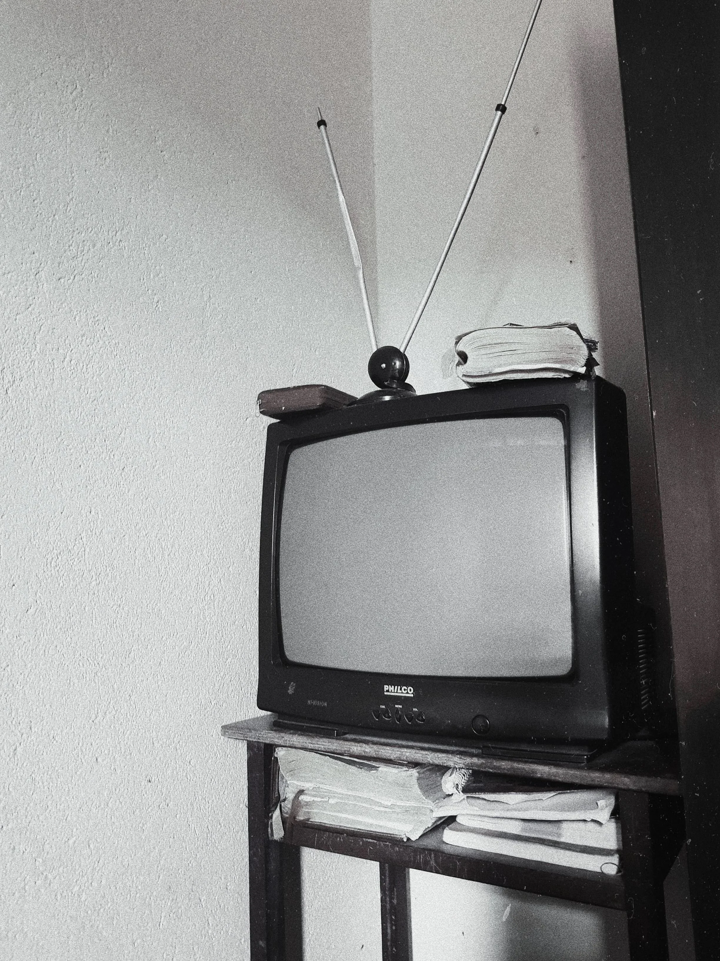 “Honey, while you are out, get some red paper for the tv screen.”