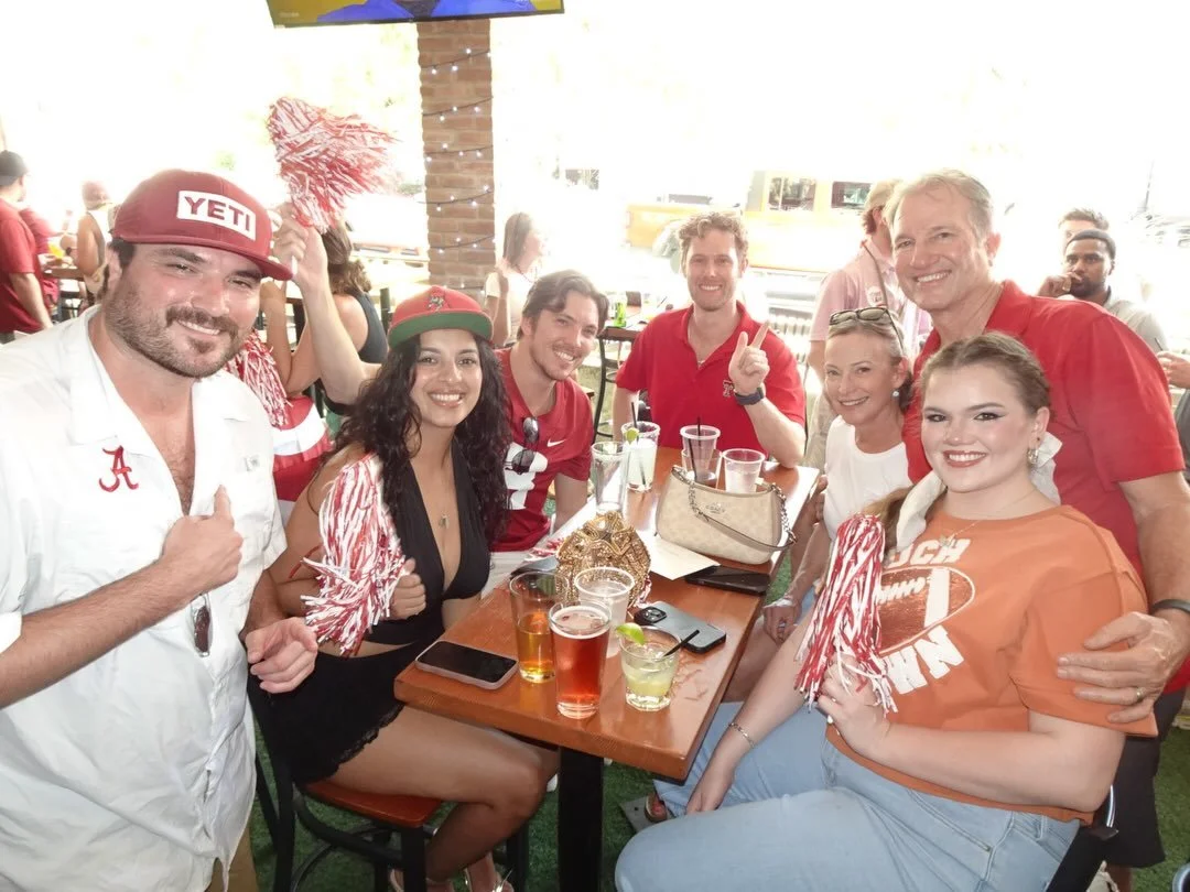 Pirates walked the plank 🌊

Huge thank you to @starbaraustin and our Bama fans for coming out to kick off the 2026 season!!

Join us next week at Star Bar at 2:30PM as the Crimson Tide takes on the Wildcats 🏈⭐️🐘

RTR!!❤️