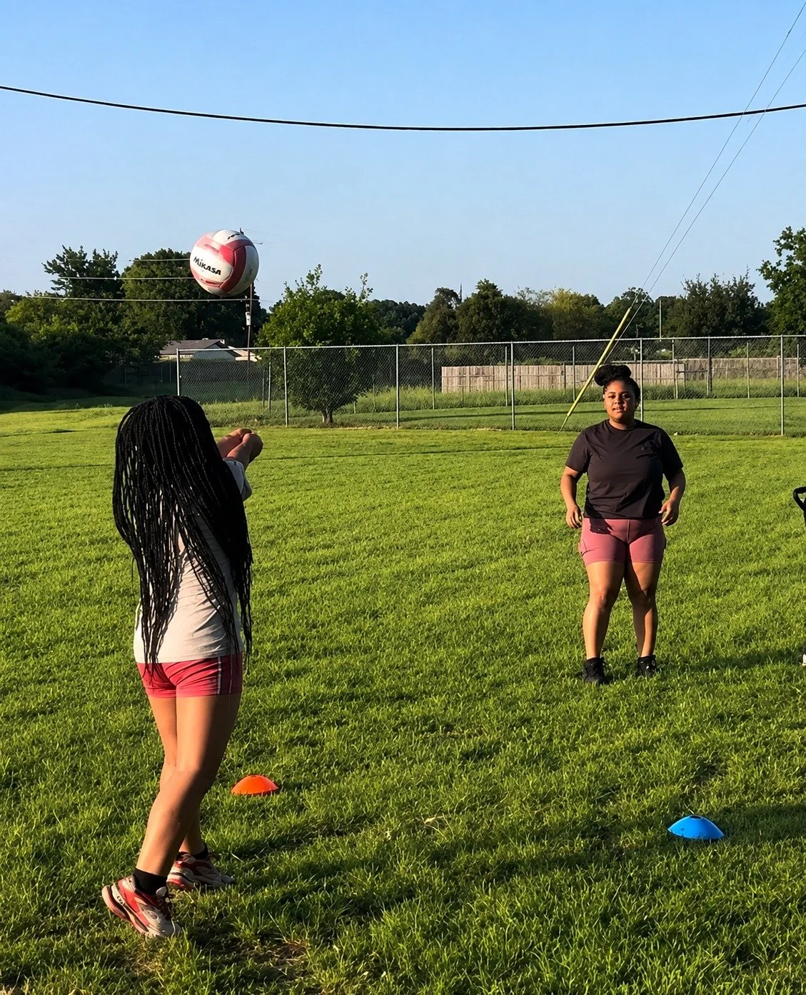 Enhanced_Volleyball_Photo_Under_1_5MB.jpg