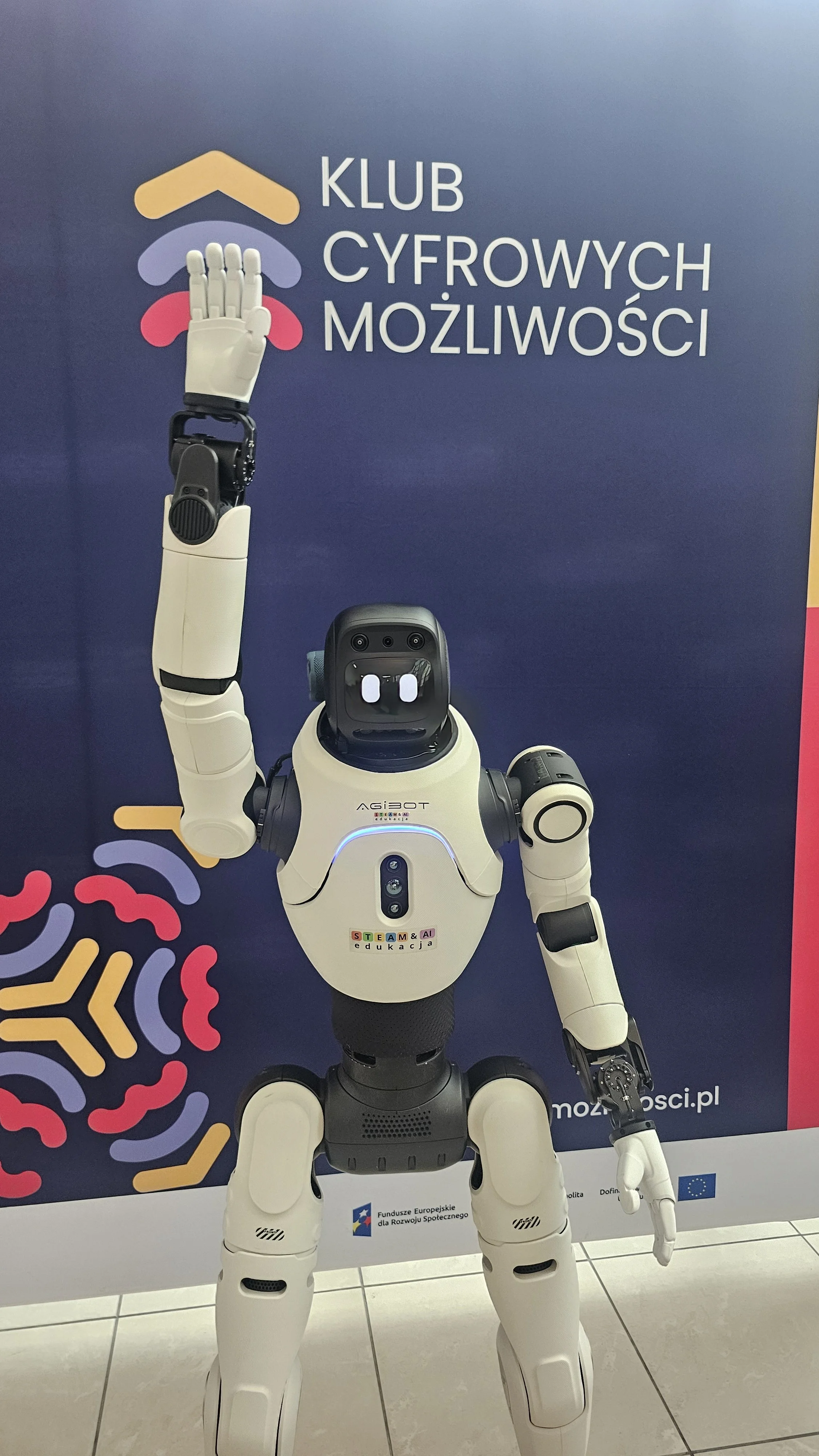 Franek strzela gole, Xawery rozmawia. Embodied AI Lab na Dniu Cyfrowych Możliwości we Wrocławiu