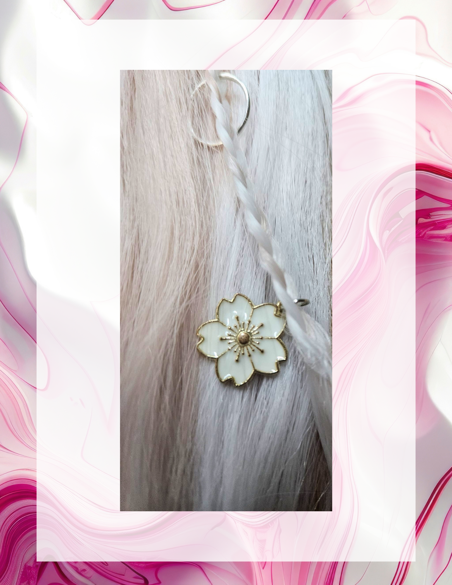 tresse-blanche-charm-fleur-cerisier-blanche.jpg