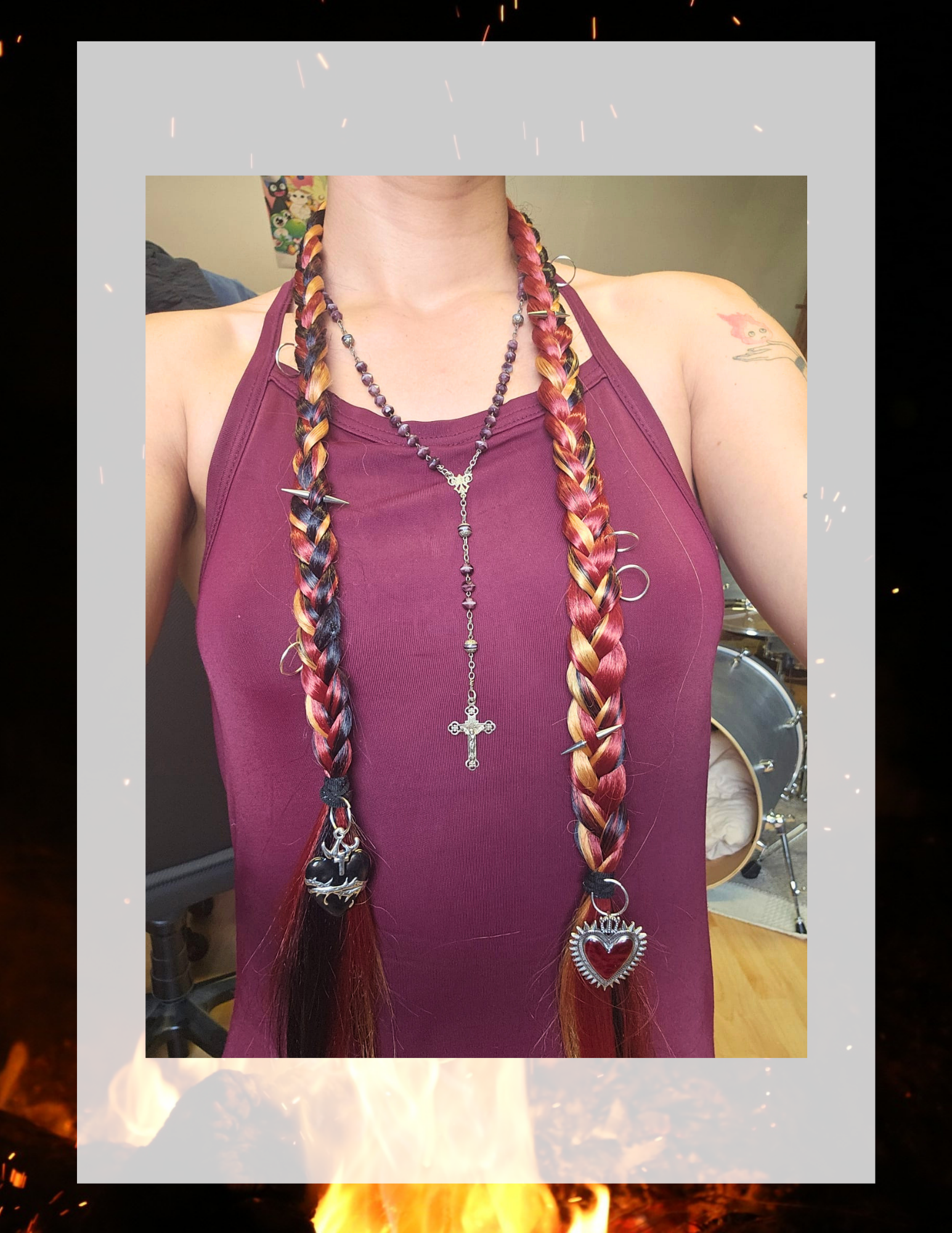 tresses-bordeaux-dore-portees-chapelet