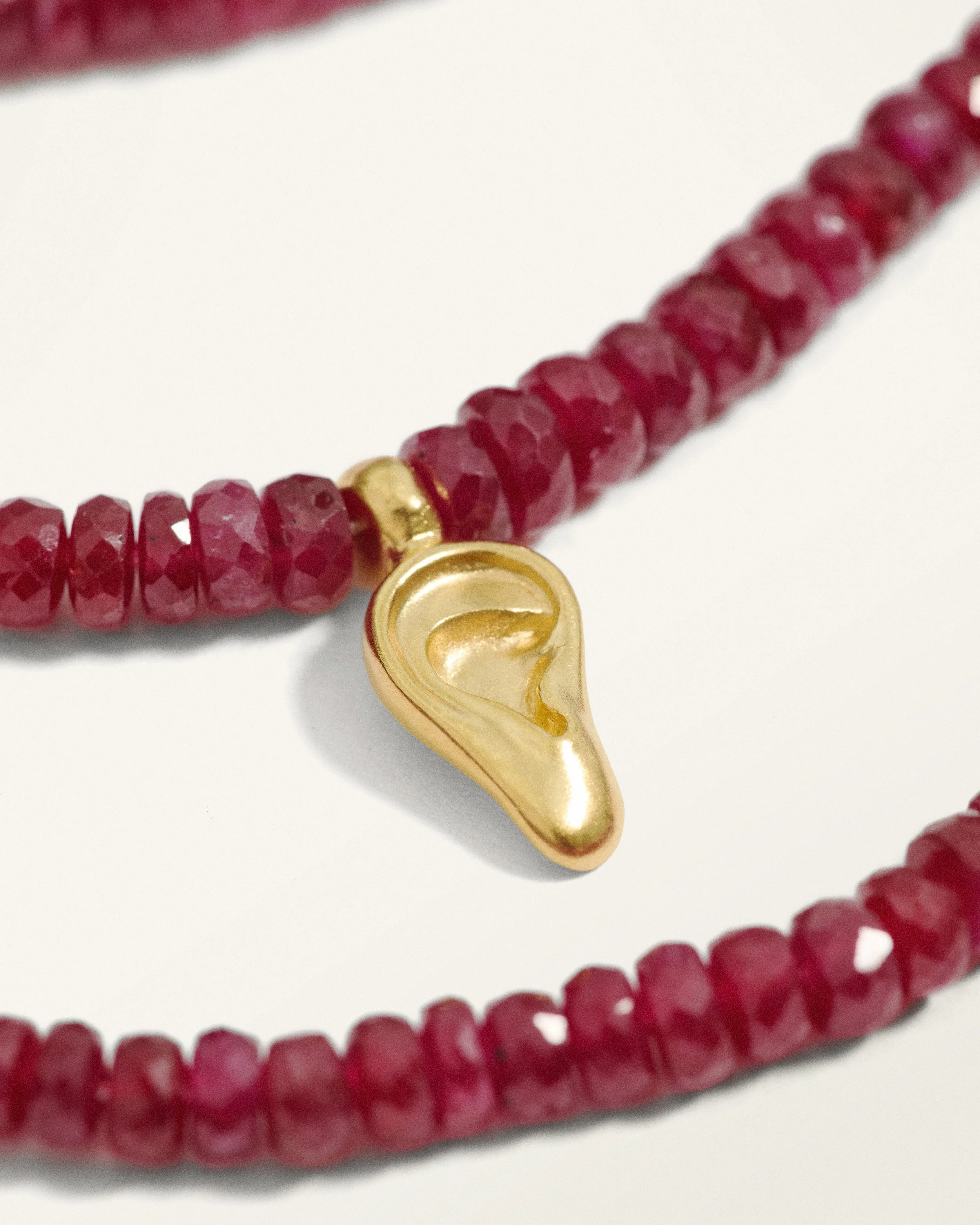 Tagtraum_Ruby-Necklace_f.jpg
