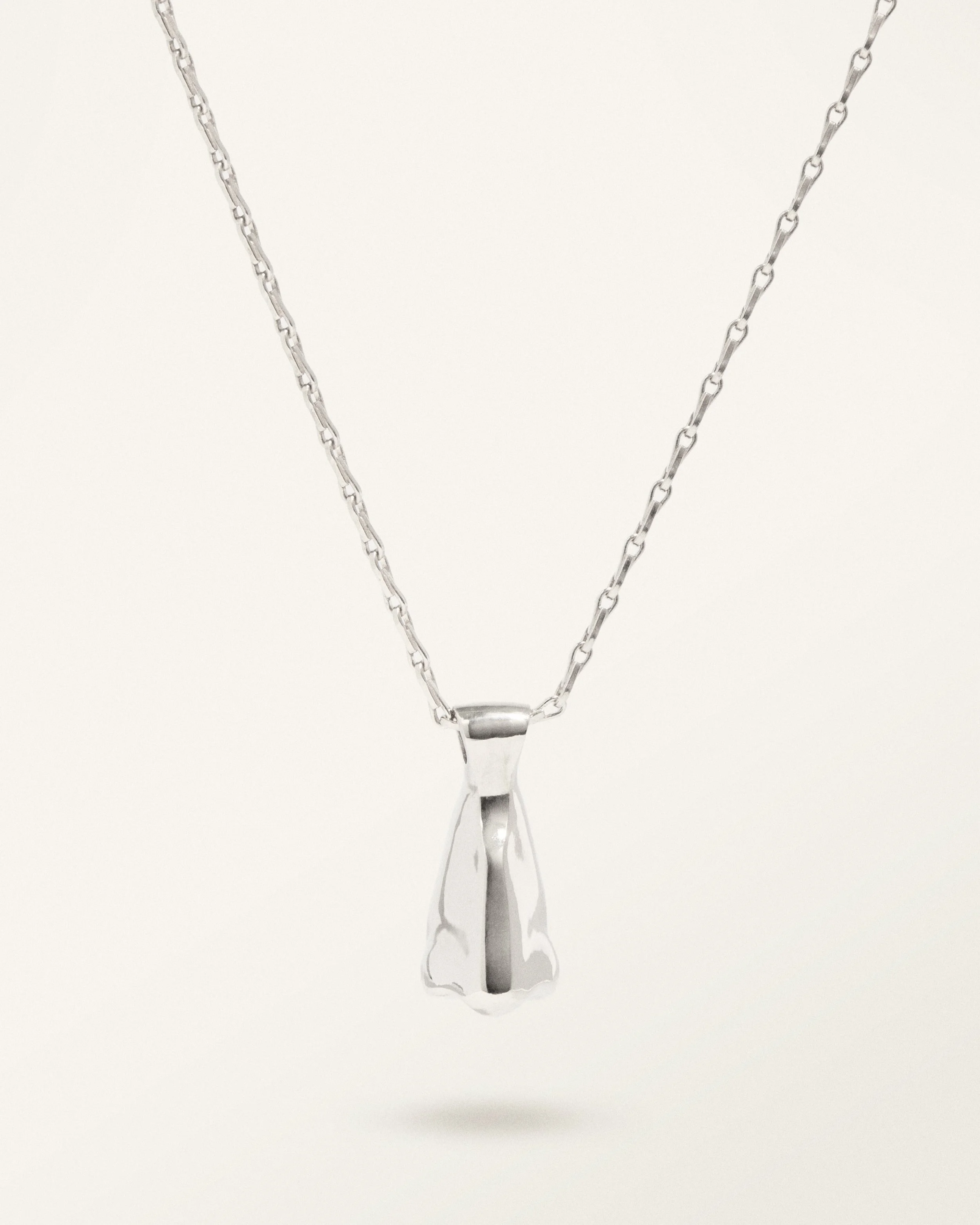 Nosey Parker (Silver)