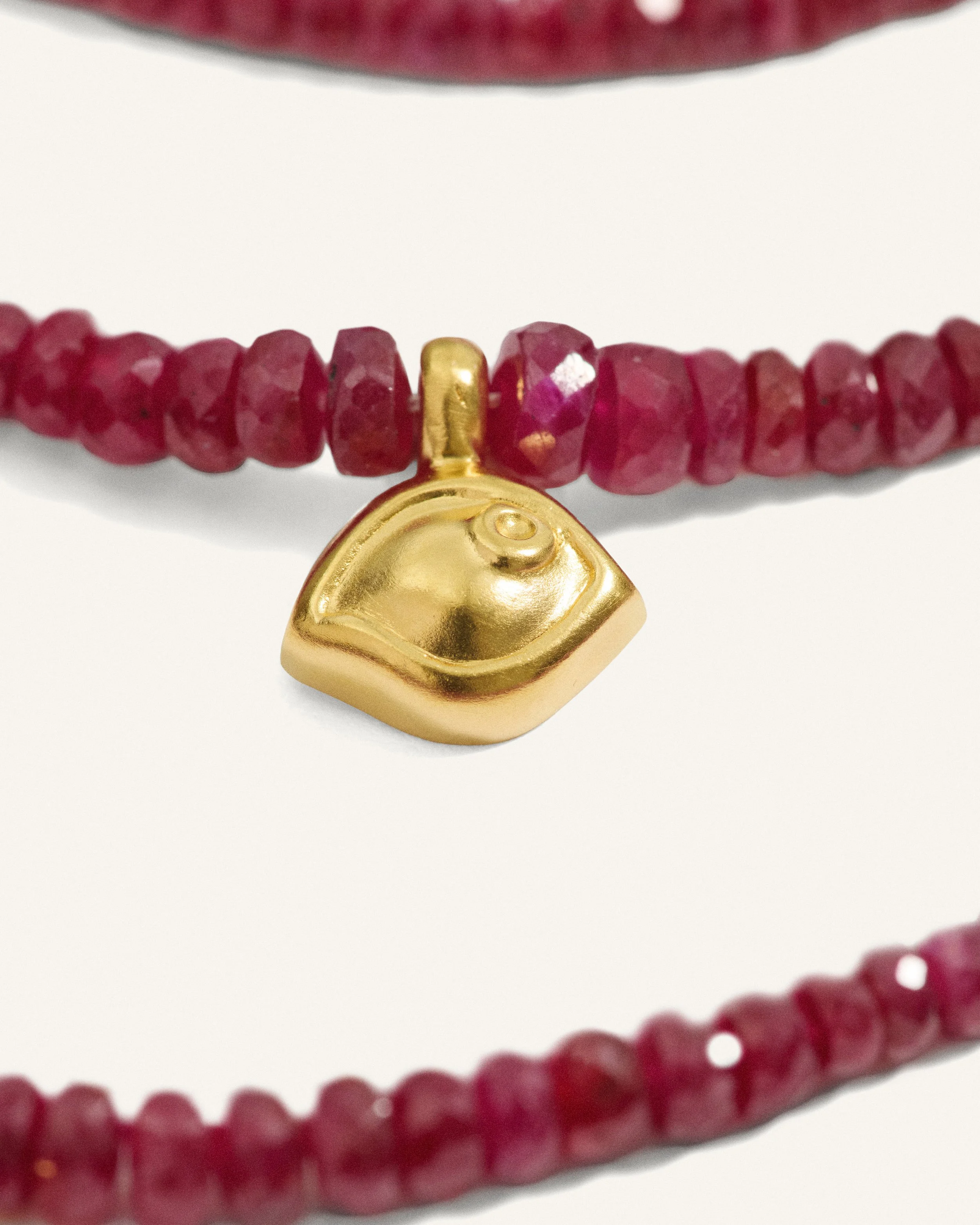 Tagtraum_Ruby-Necklace_d.jpg