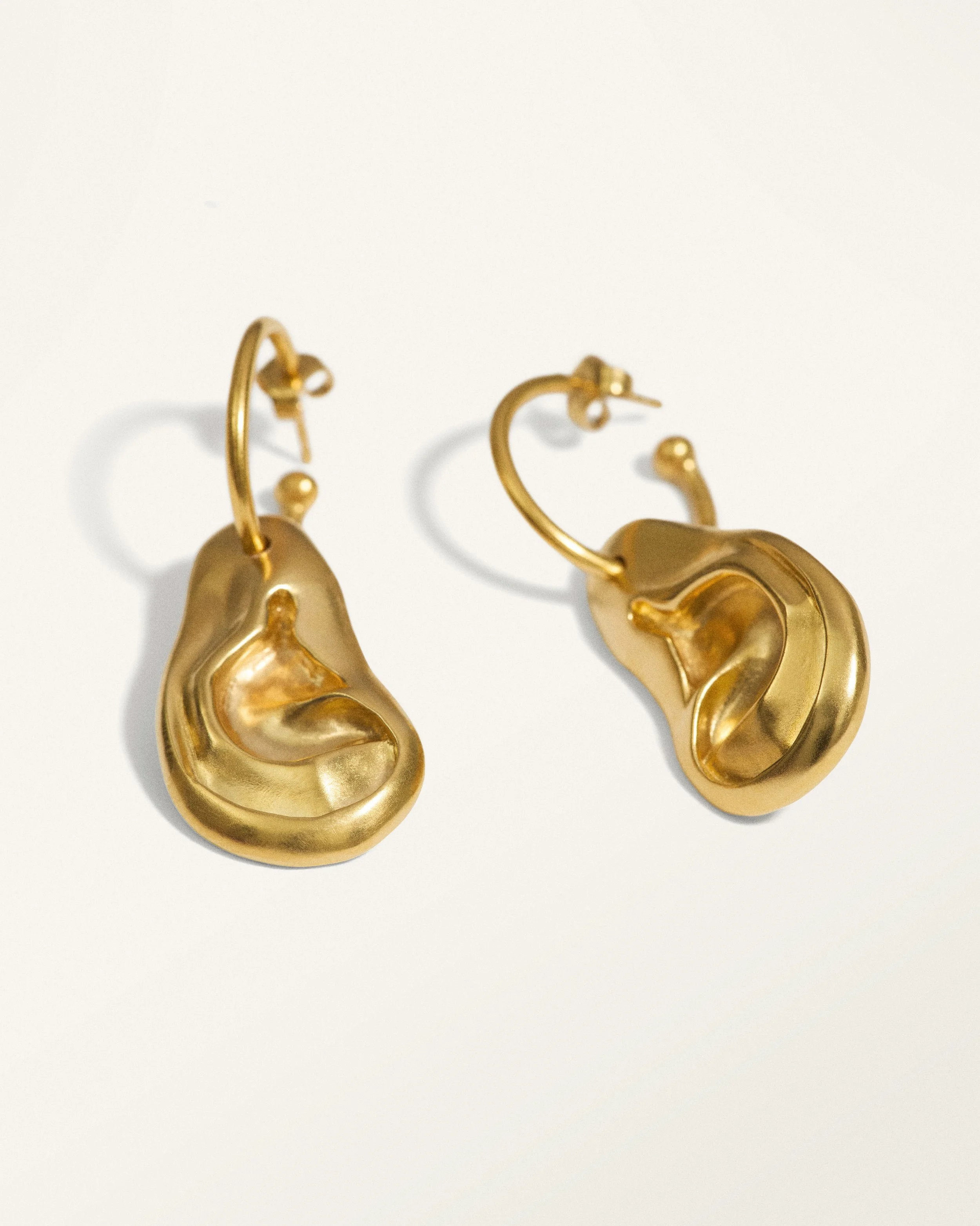 Tagtraum_Ear-Rings_b_gold.jpg