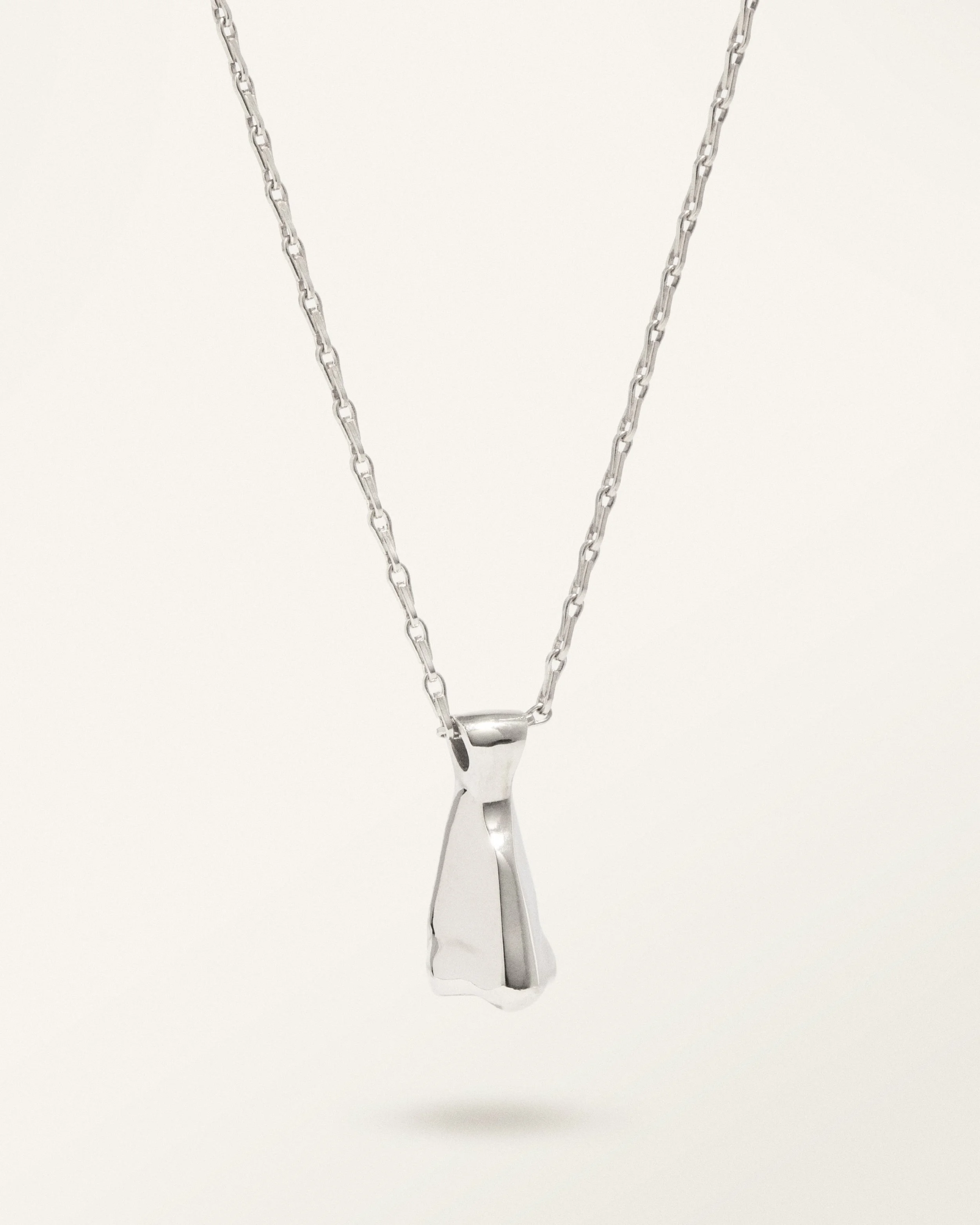 Tagtraum_Nose-Necklace_b_silver.jpg