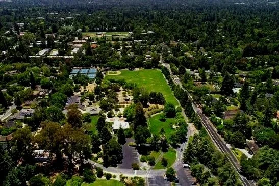 Atherton, California community on the San Francisco Peninsula