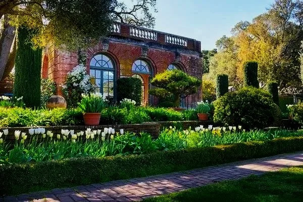 Woodside, California community on the San Francisco Peninsula