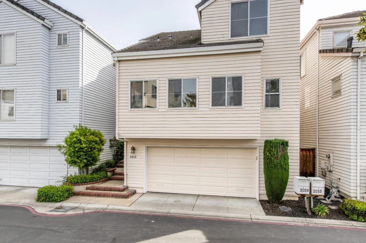 Home at 2059 Kimberlin Place in Santa Clara, California, seller represented by Realtor Anya Slutsky