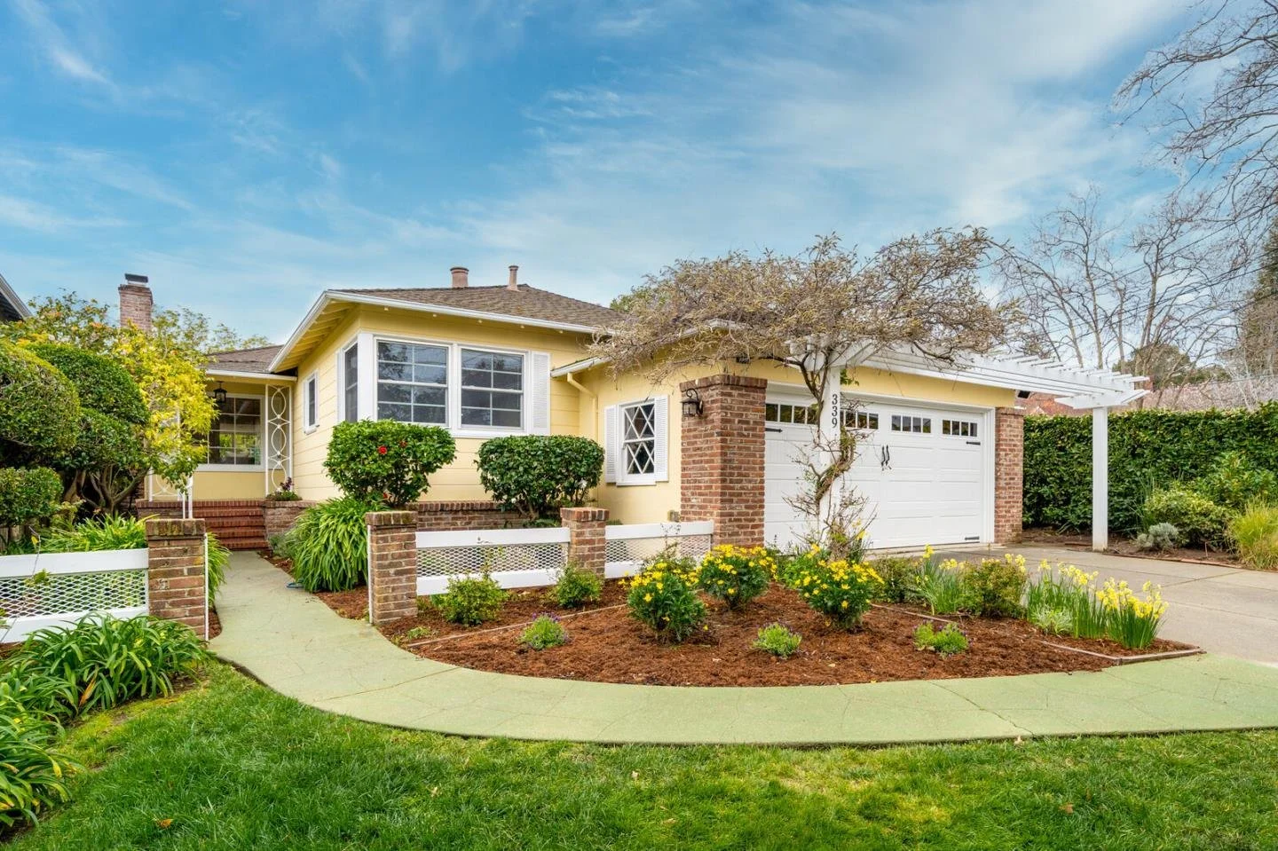 Home at 339 Warren Road in San Mateo, California, seller represented by Realtor Anya Slutsky
