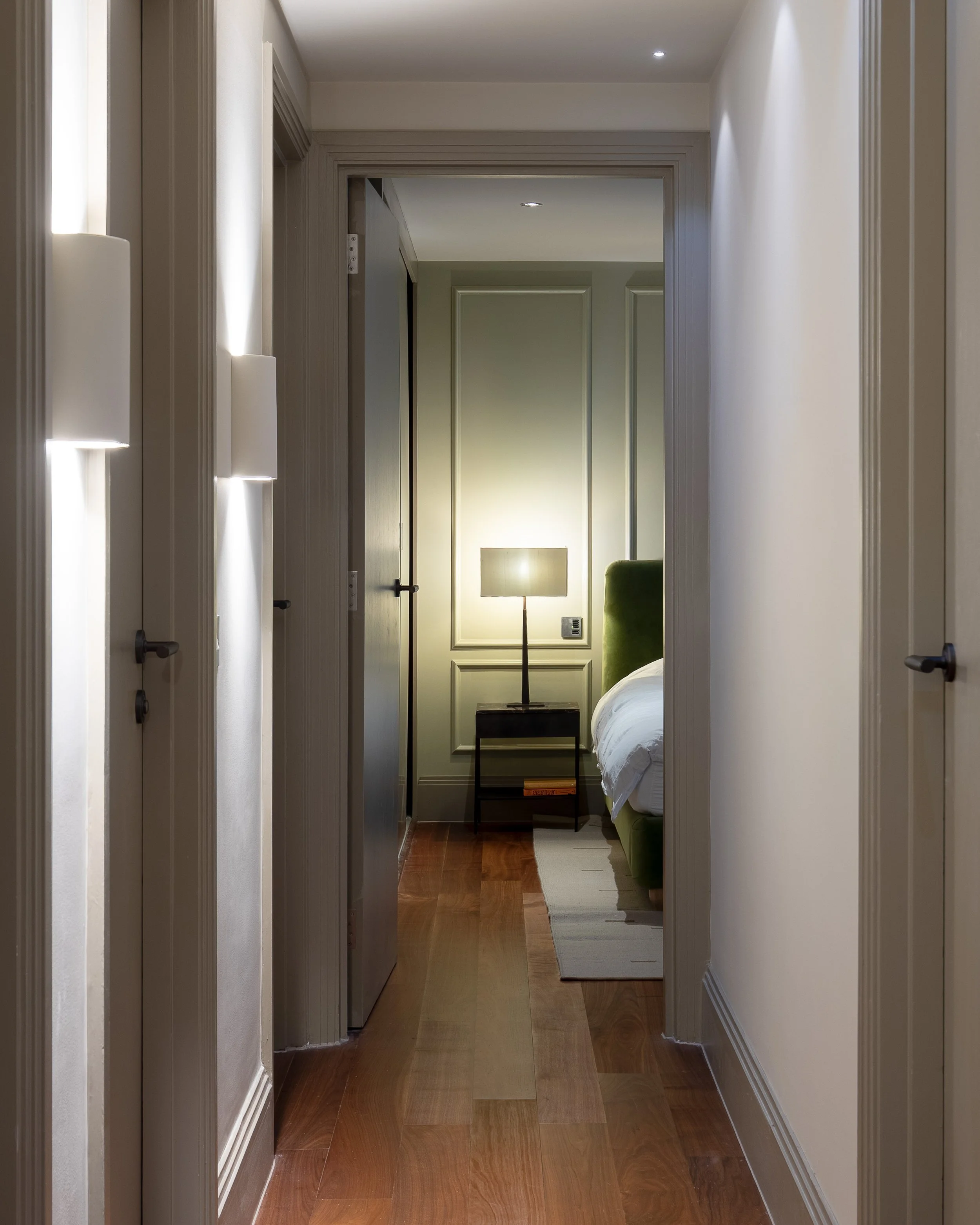 Gray's Inn Rd 15.jpg