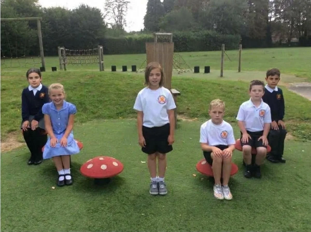 Girl PE Kit