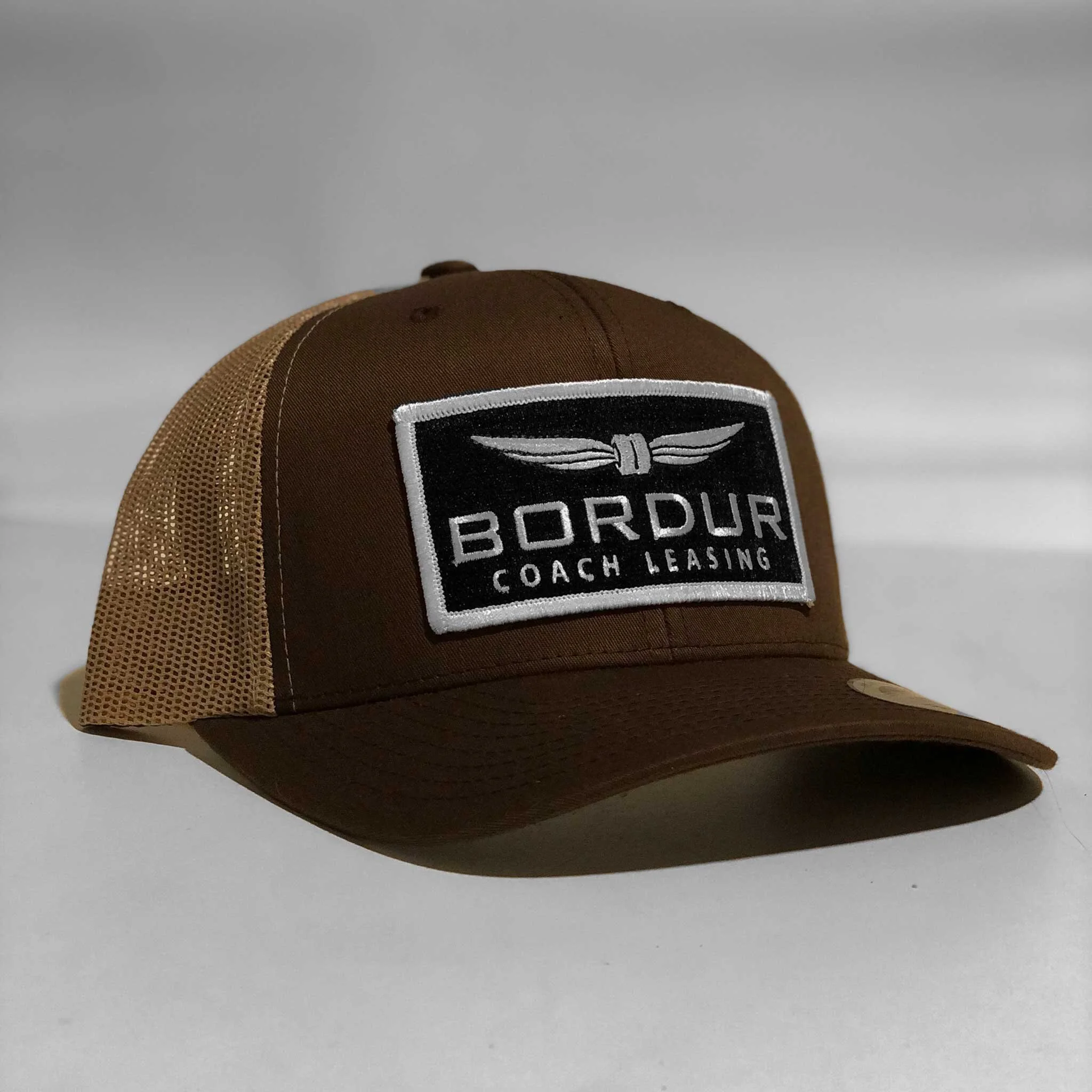 Bordur Coach Leasing trucker hat