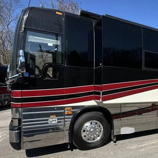 Bordur Entertainer Coach B15