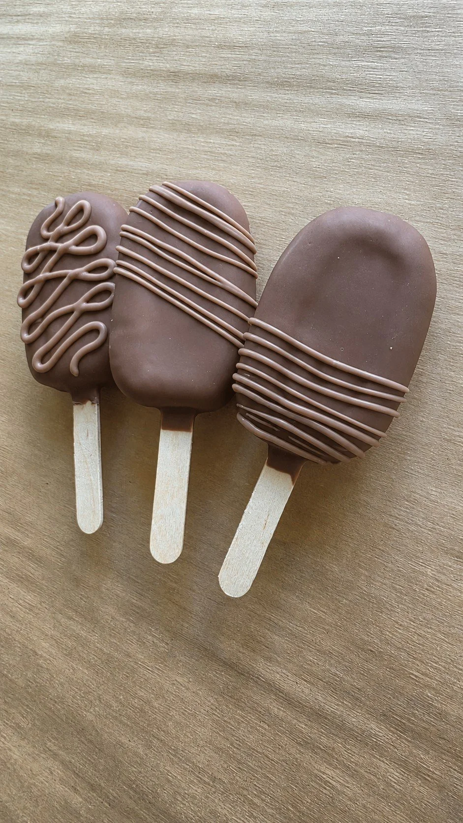 Cakesicles