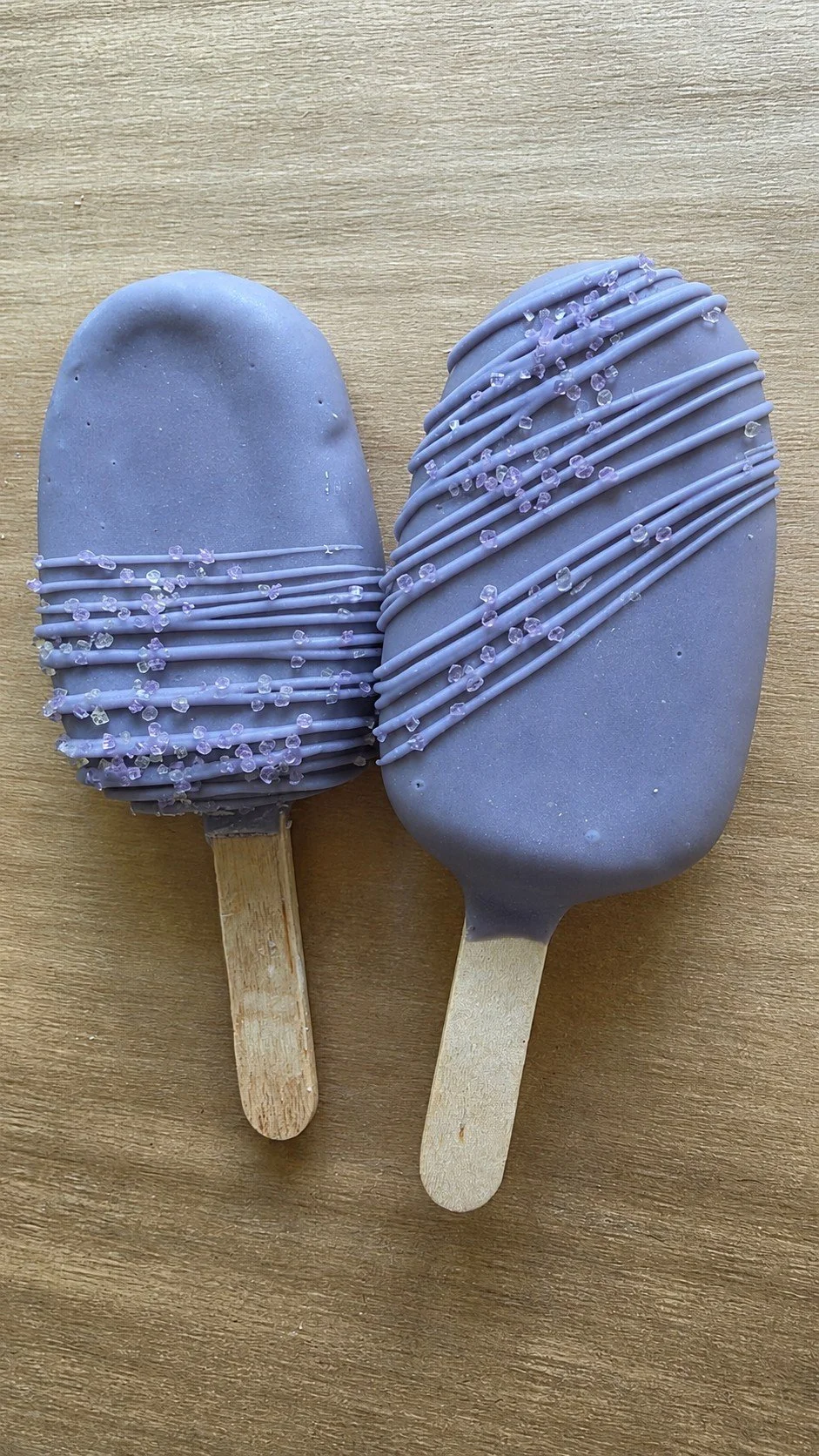 Blue Cakesicles.jpg