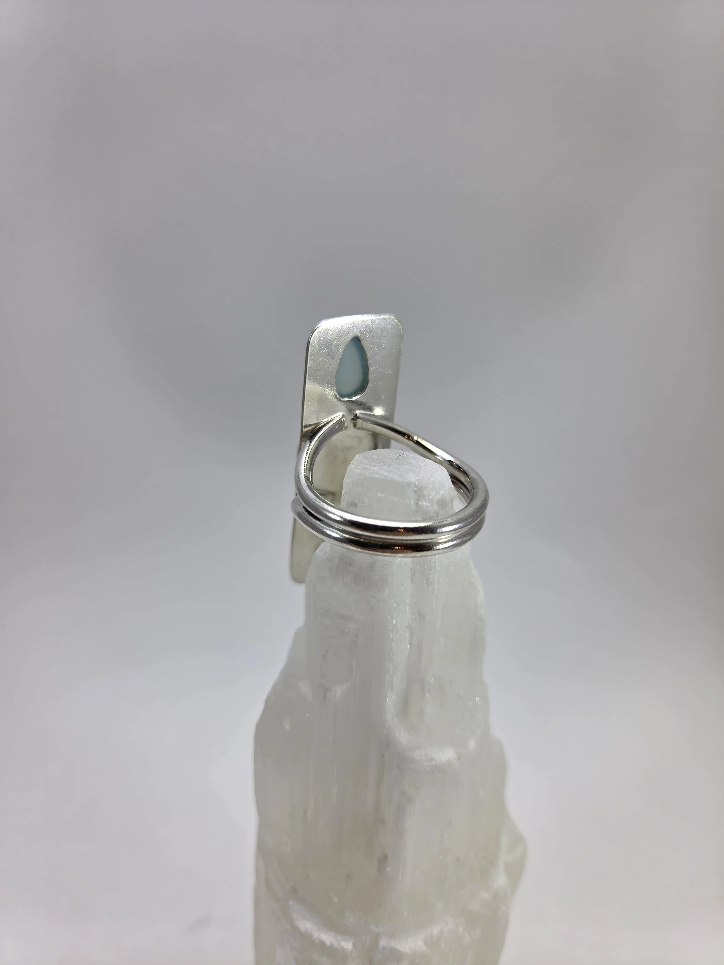 Aventurine and sky blue chalcedony sterling silver split shank ring