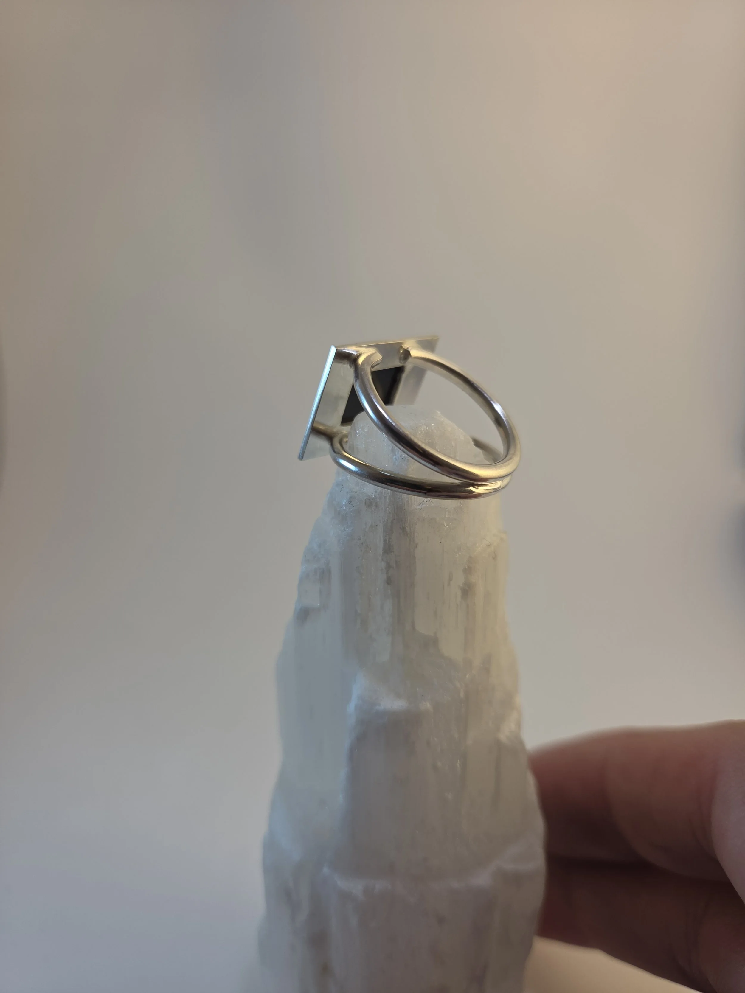 Onyx square ring back.jpg