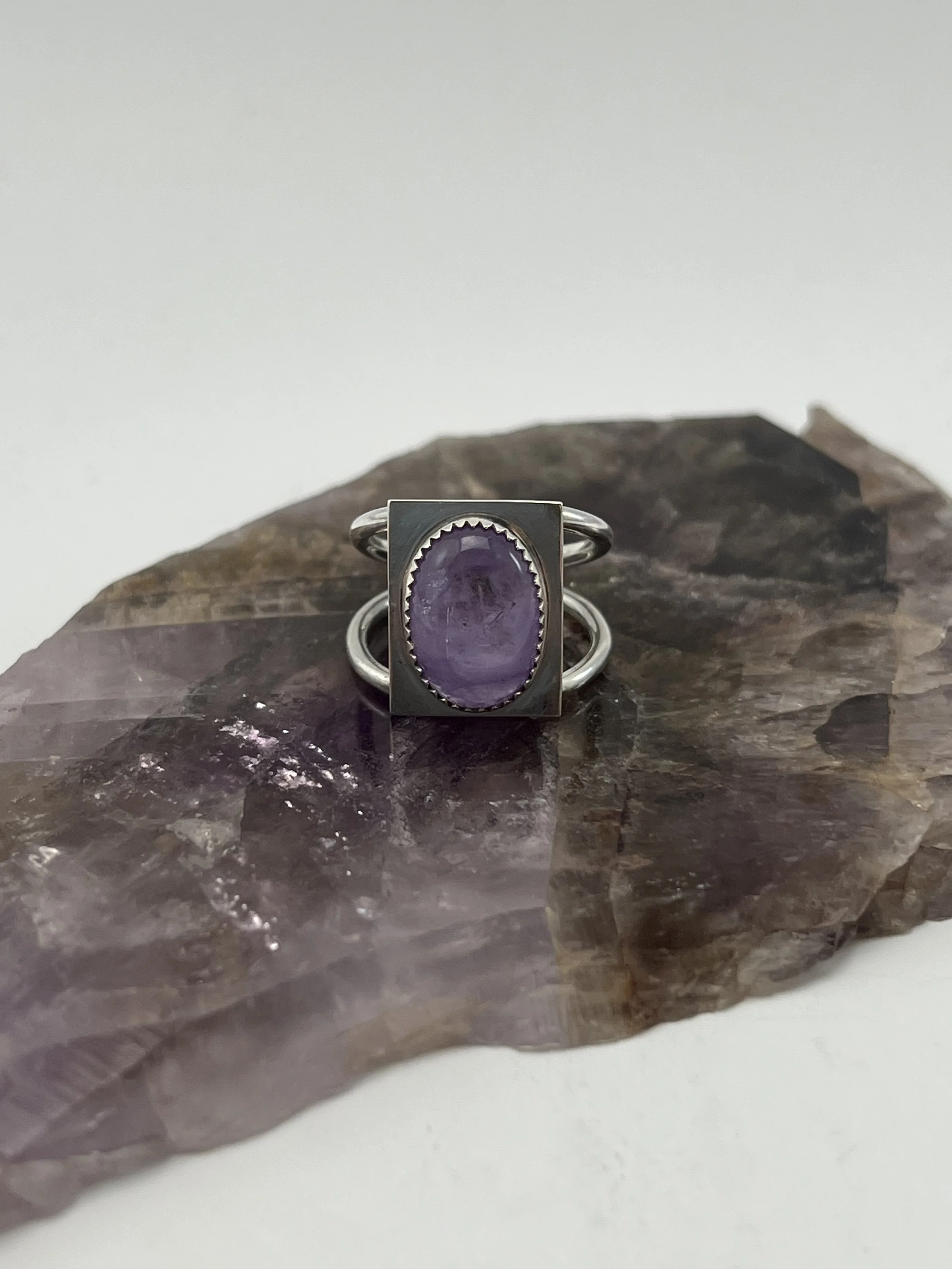 Amethyst split shank.jpeg