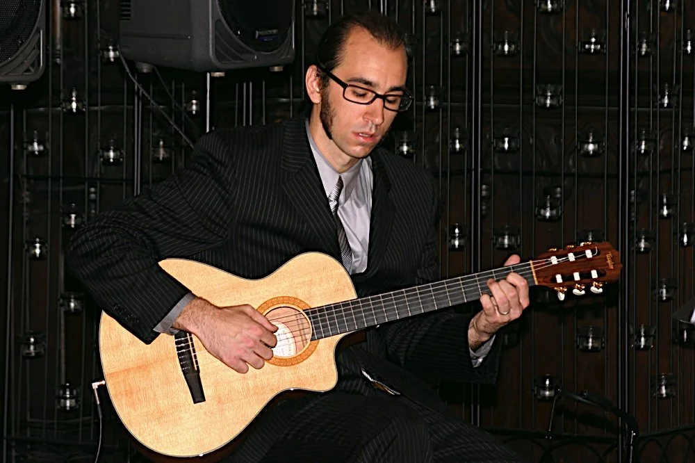 GuitarPose_2.jpg